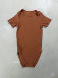 HEMA ribbed onesie || 24M
