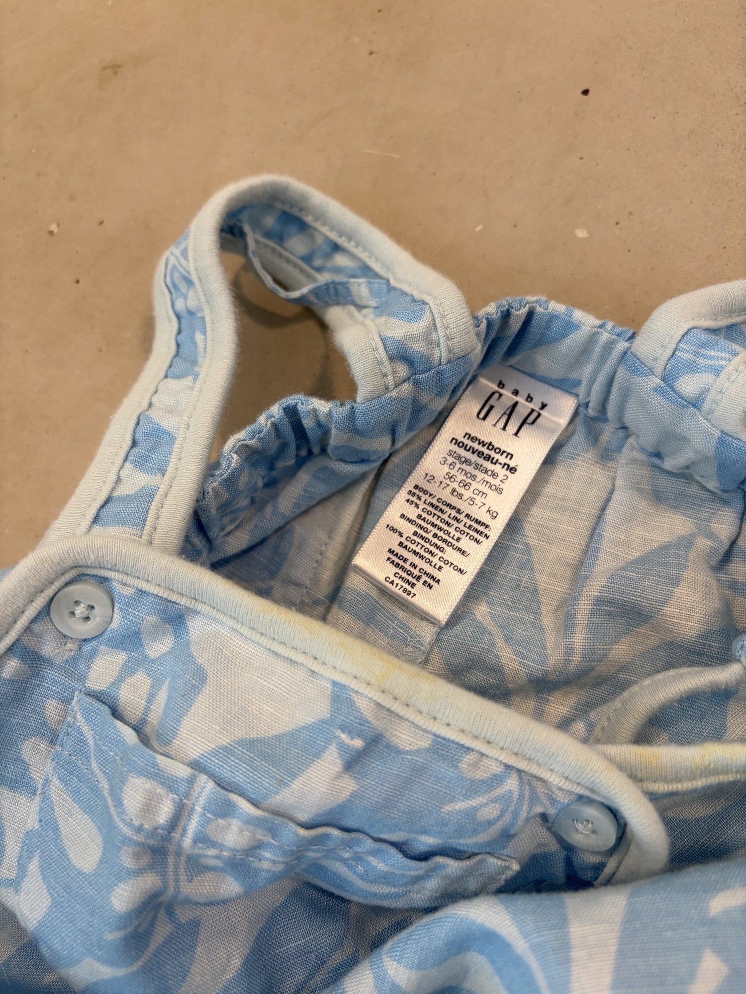 Baby Gap tropical linen romper || 3-6m