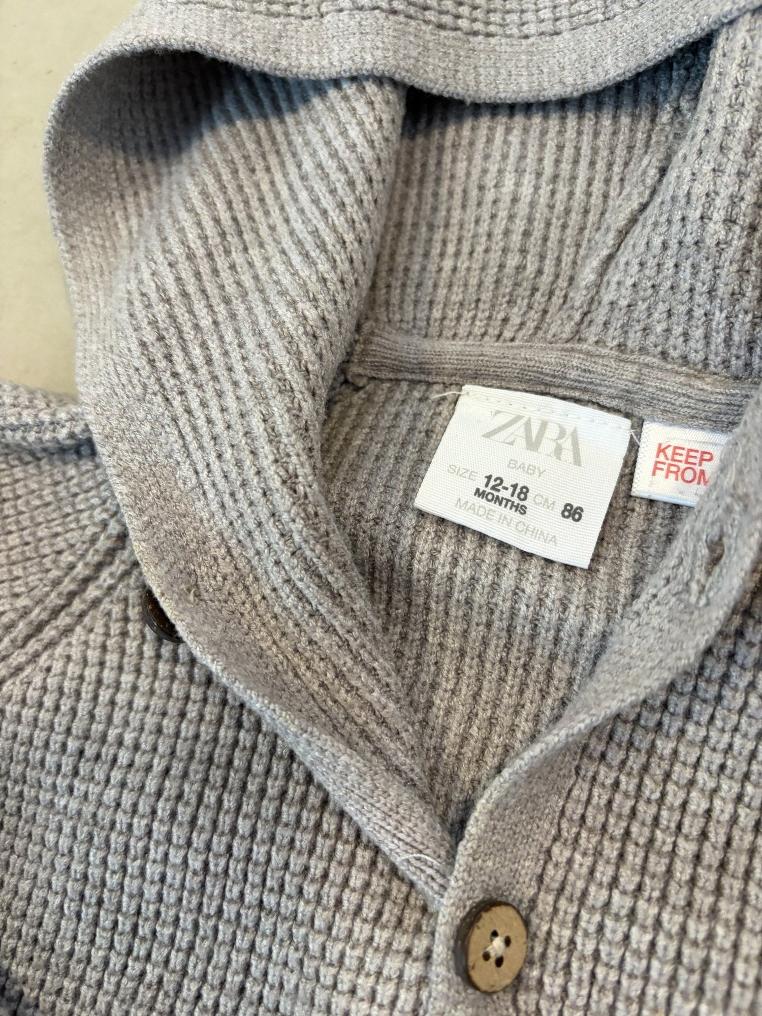 Zara waffle knit hooded cardigan || 12-18m