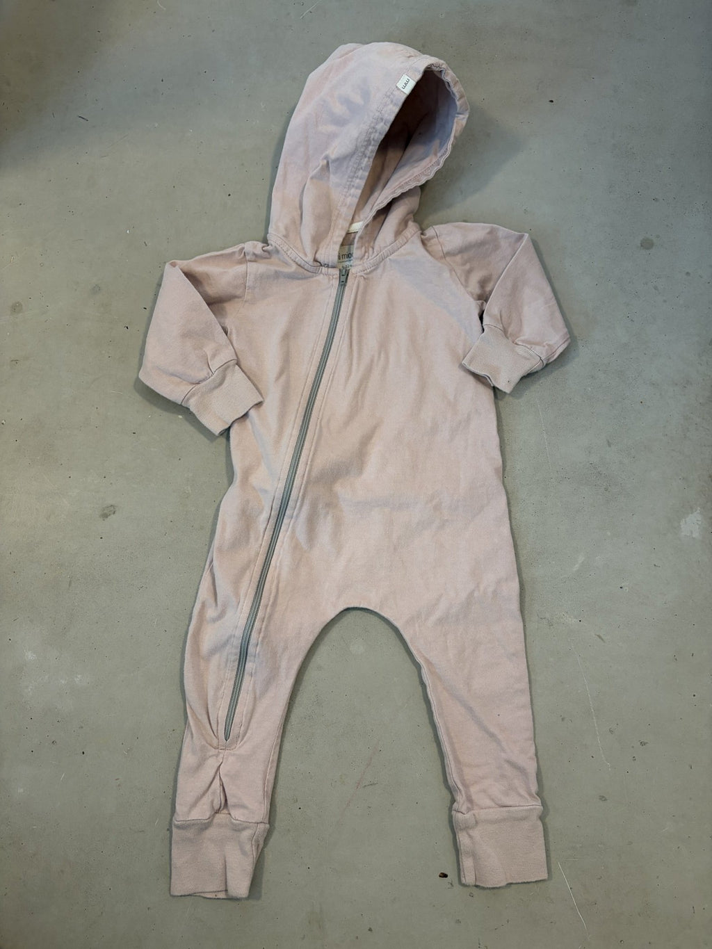 Mini Mioche soft pink hooded romper || 6-12m
