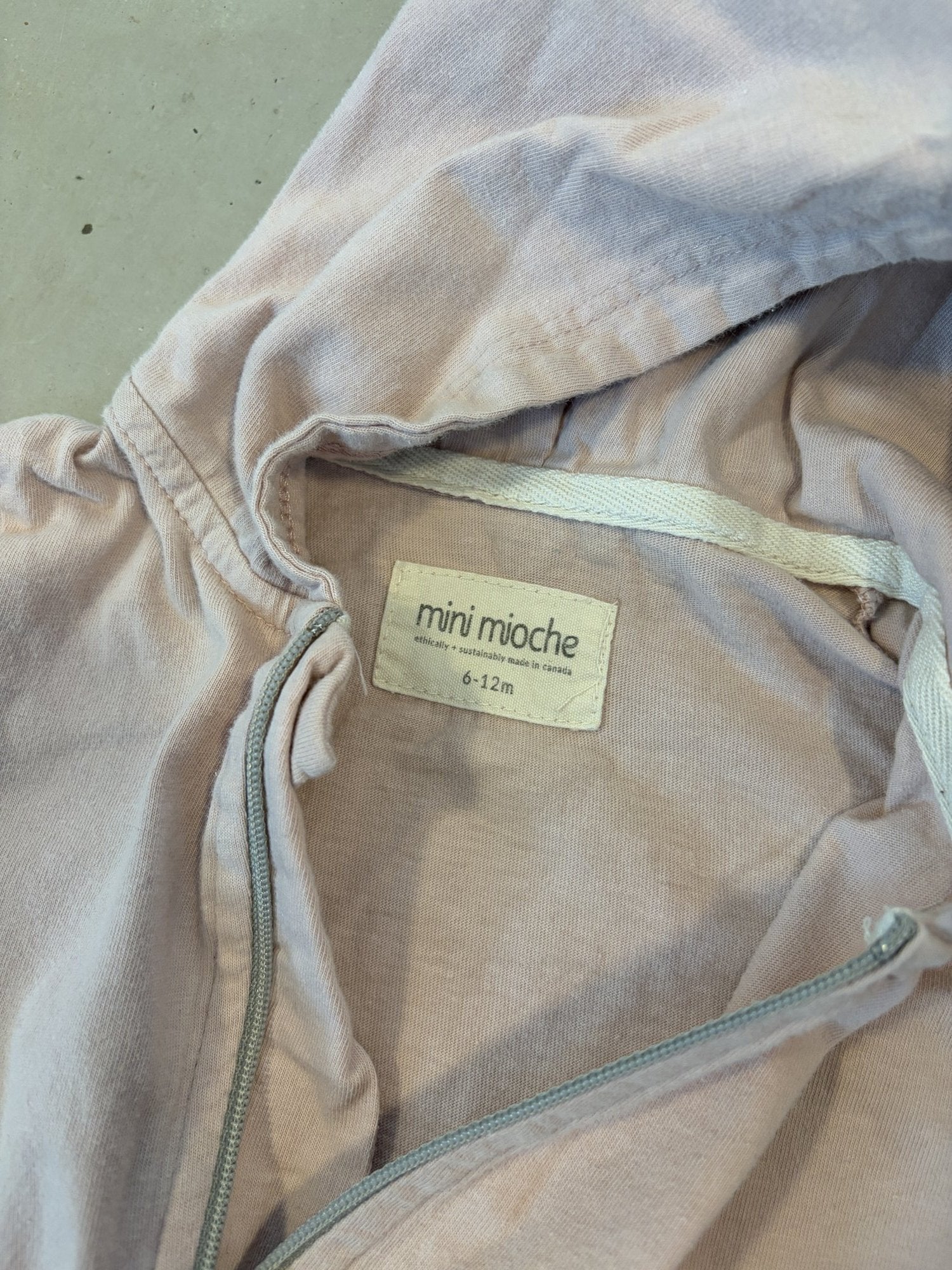 Mini Mioche soft pink hooded romper || 6-12m