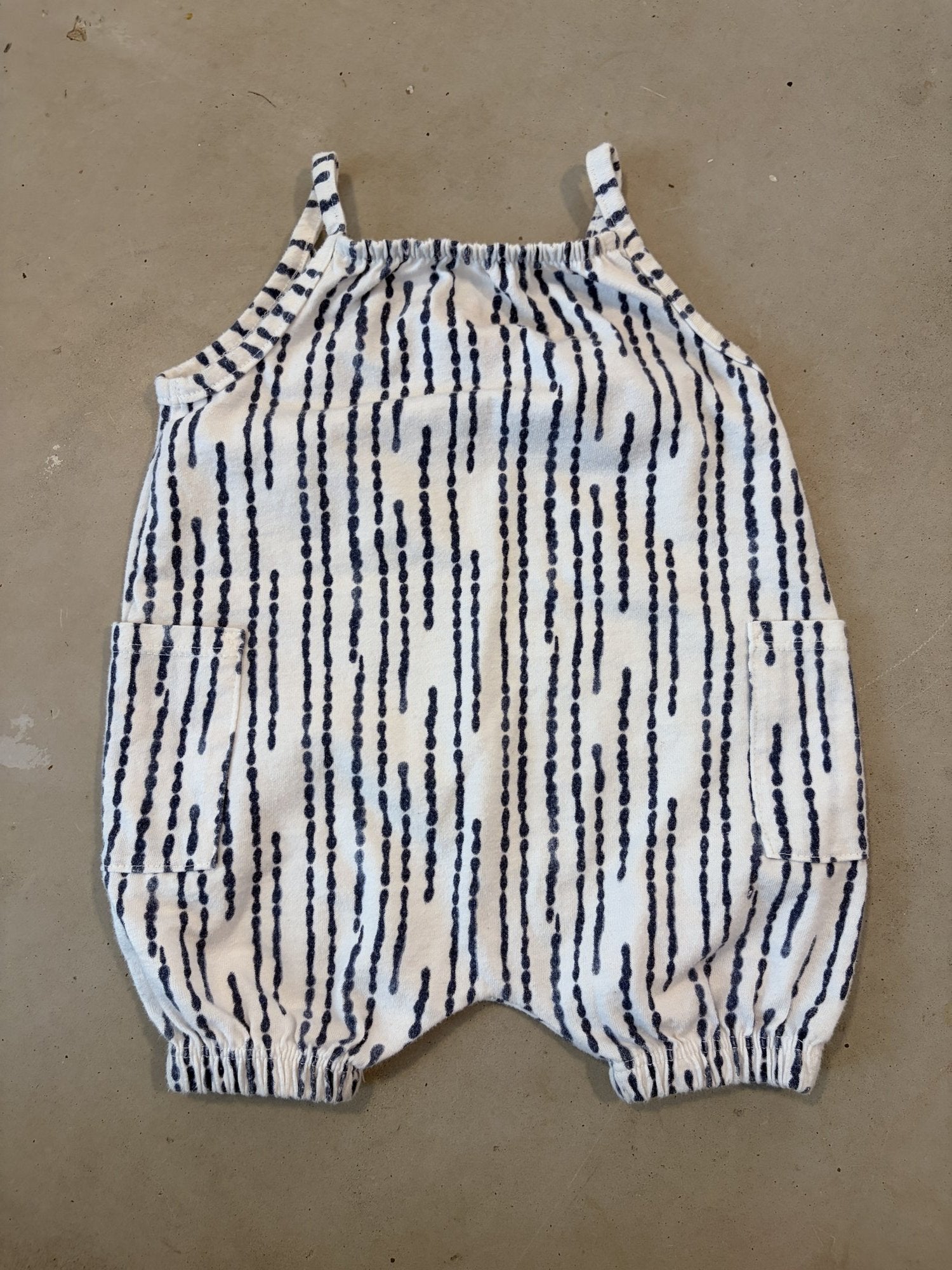 Mini Heroes summer romper || 3m