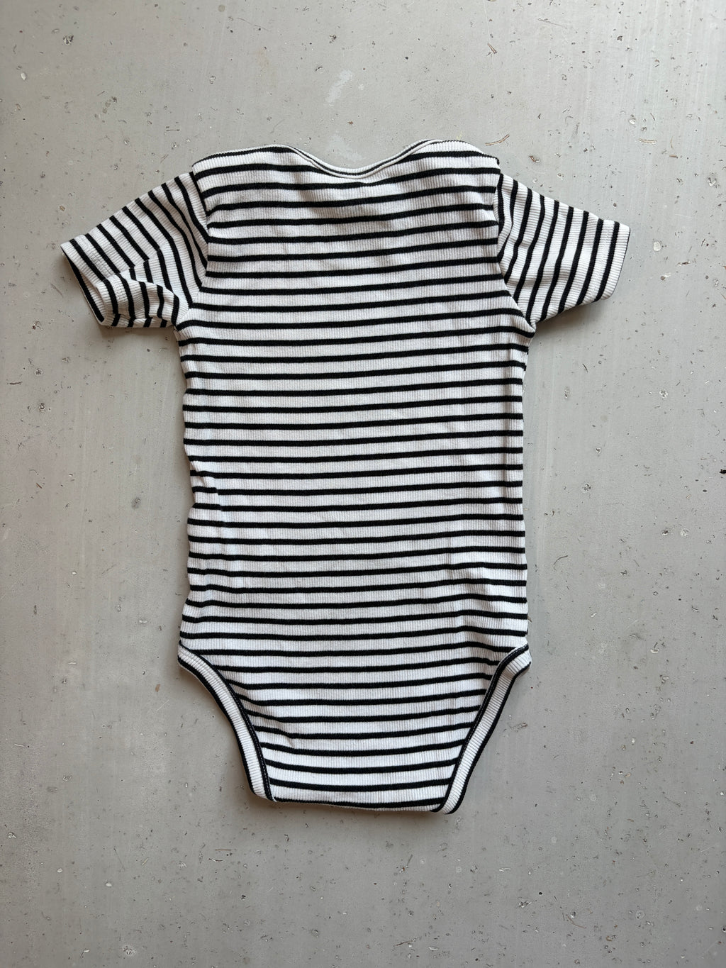 HEMA ribbed onesie || 18-24m (euro 86-92)
