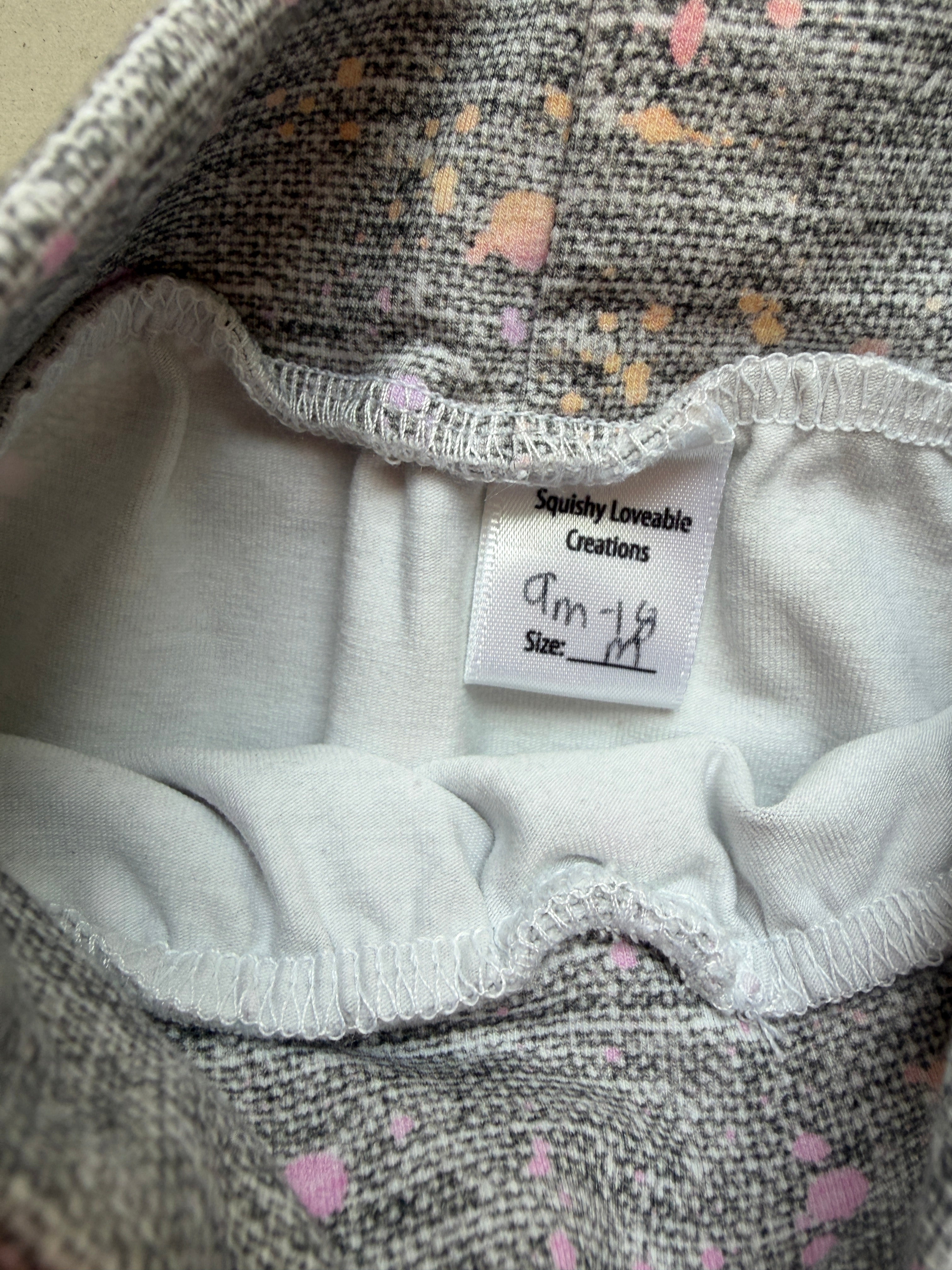 Small shop handmade shorts || 9-18m