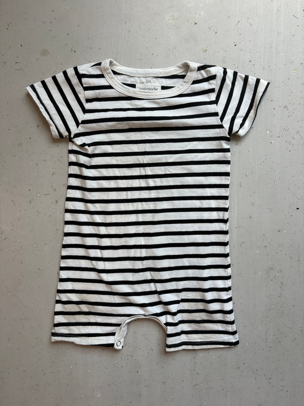 Mini Mioche short romper *small hole || 1/2 year
