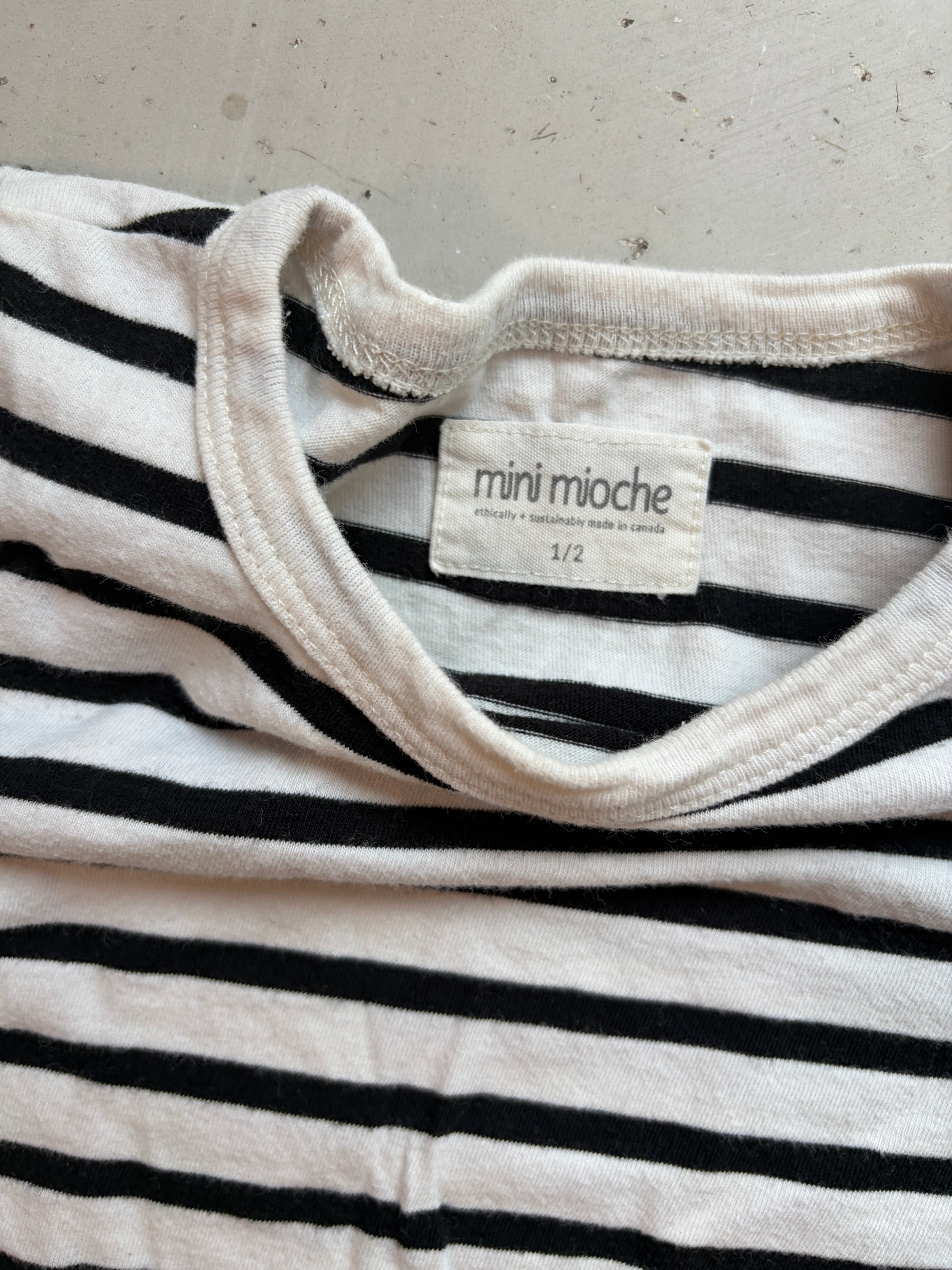 Mini Mioche short romper *small hole || 1/2 year