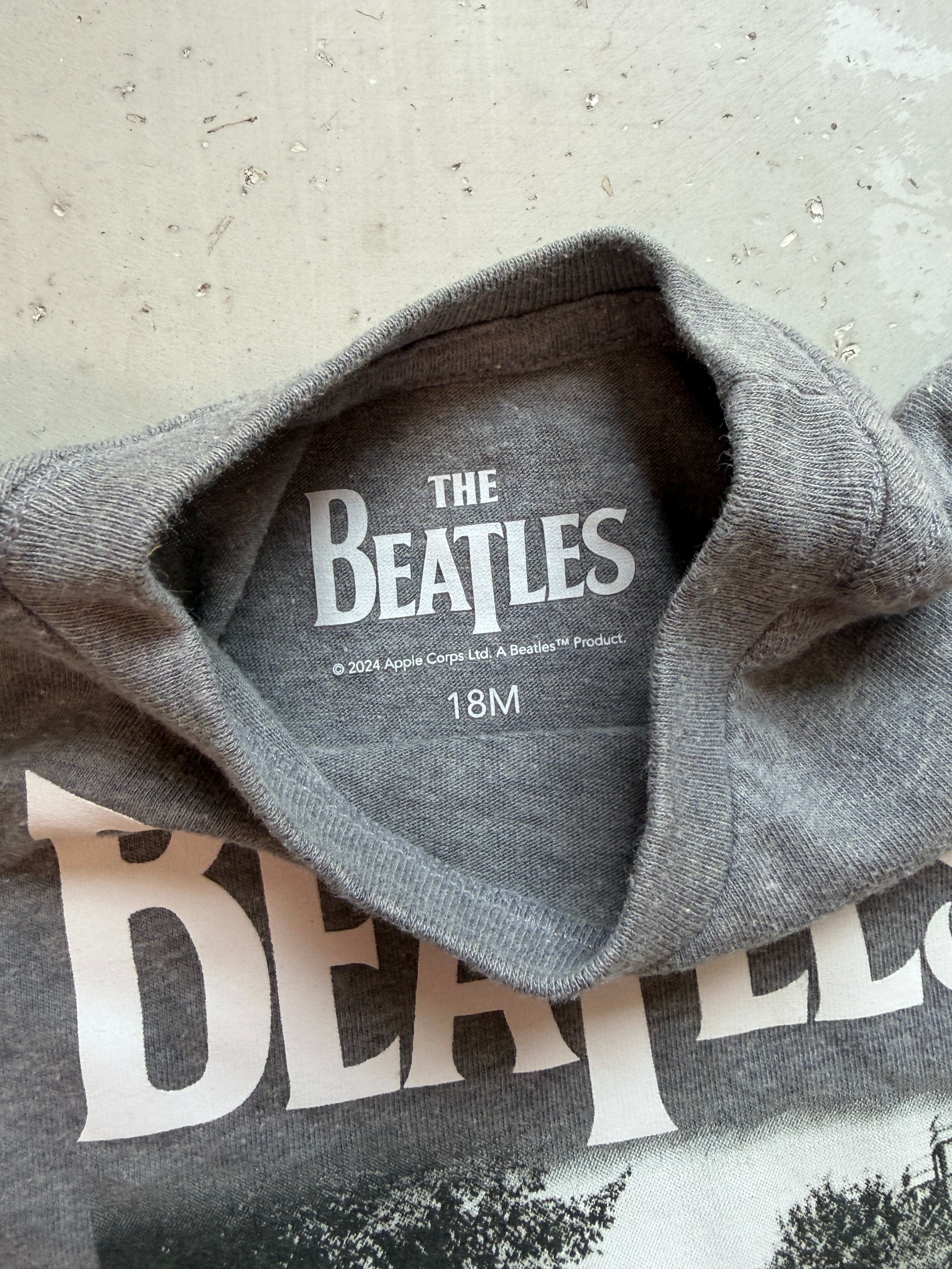 The Beatles tshirt || 18m
