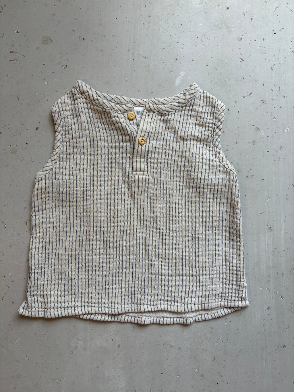 H&M muslin tank top || 12-18m
