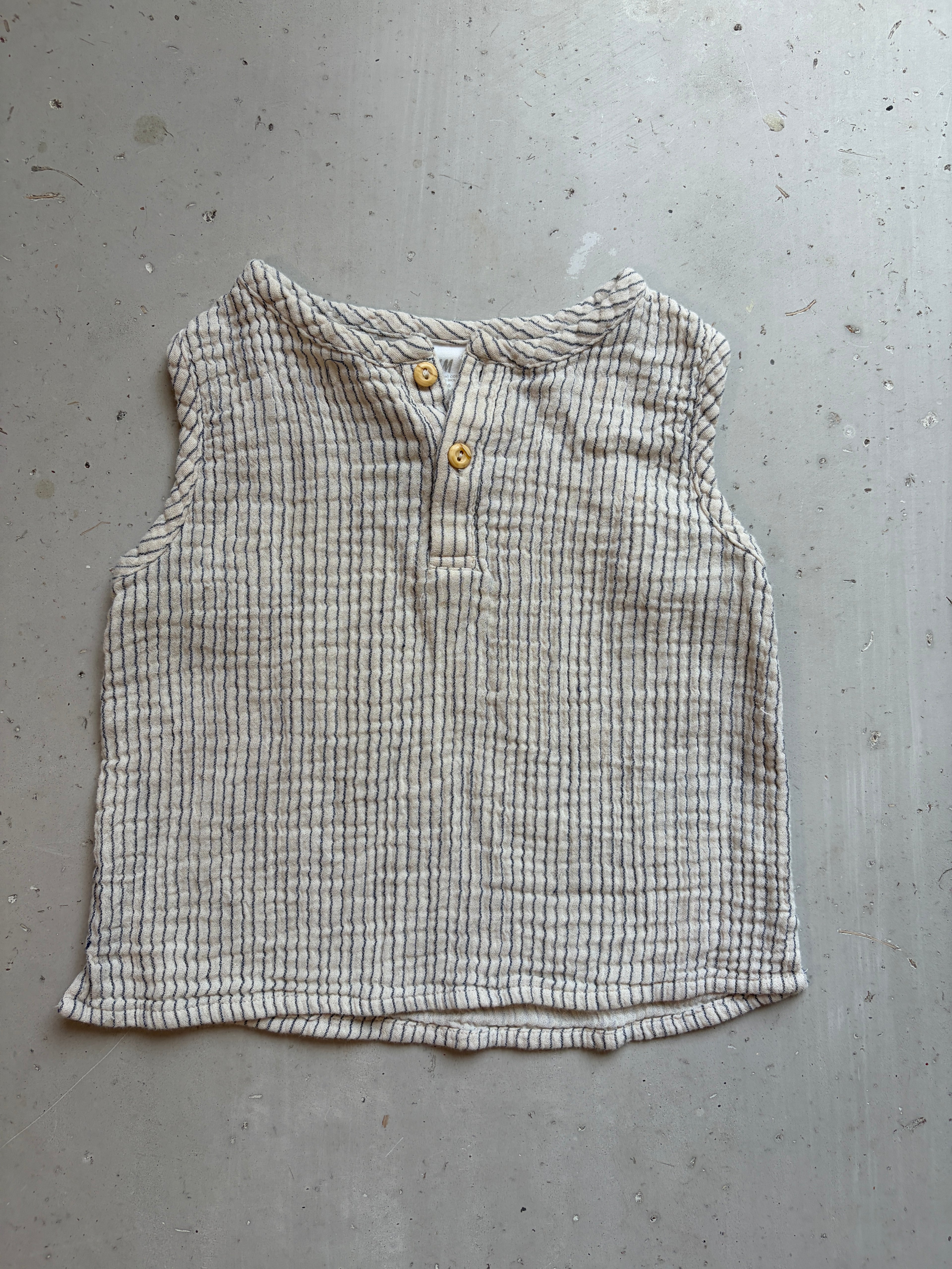 H&M muslin tank top || 12-18m