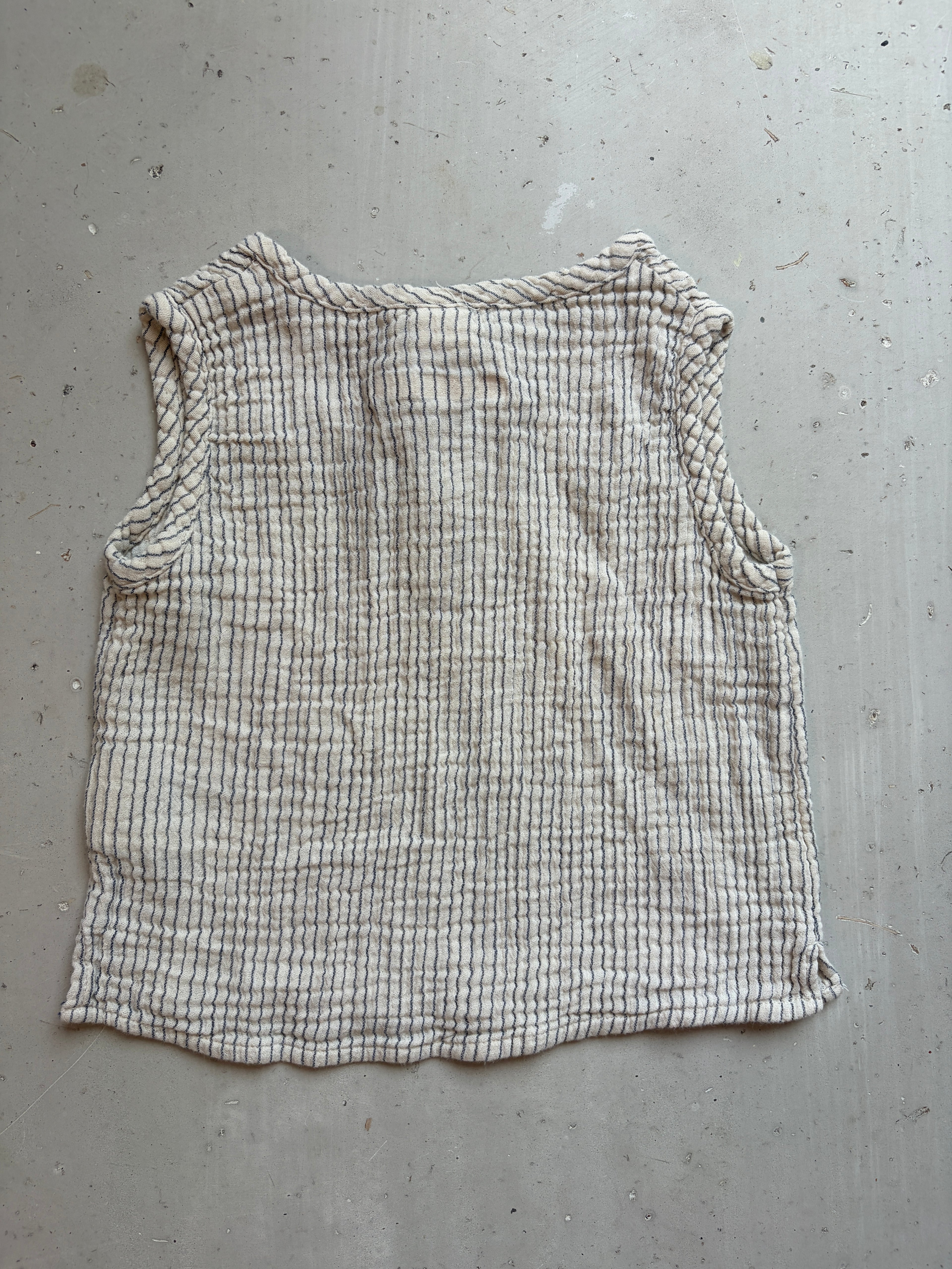 H&M muslin tank top || 12-18m