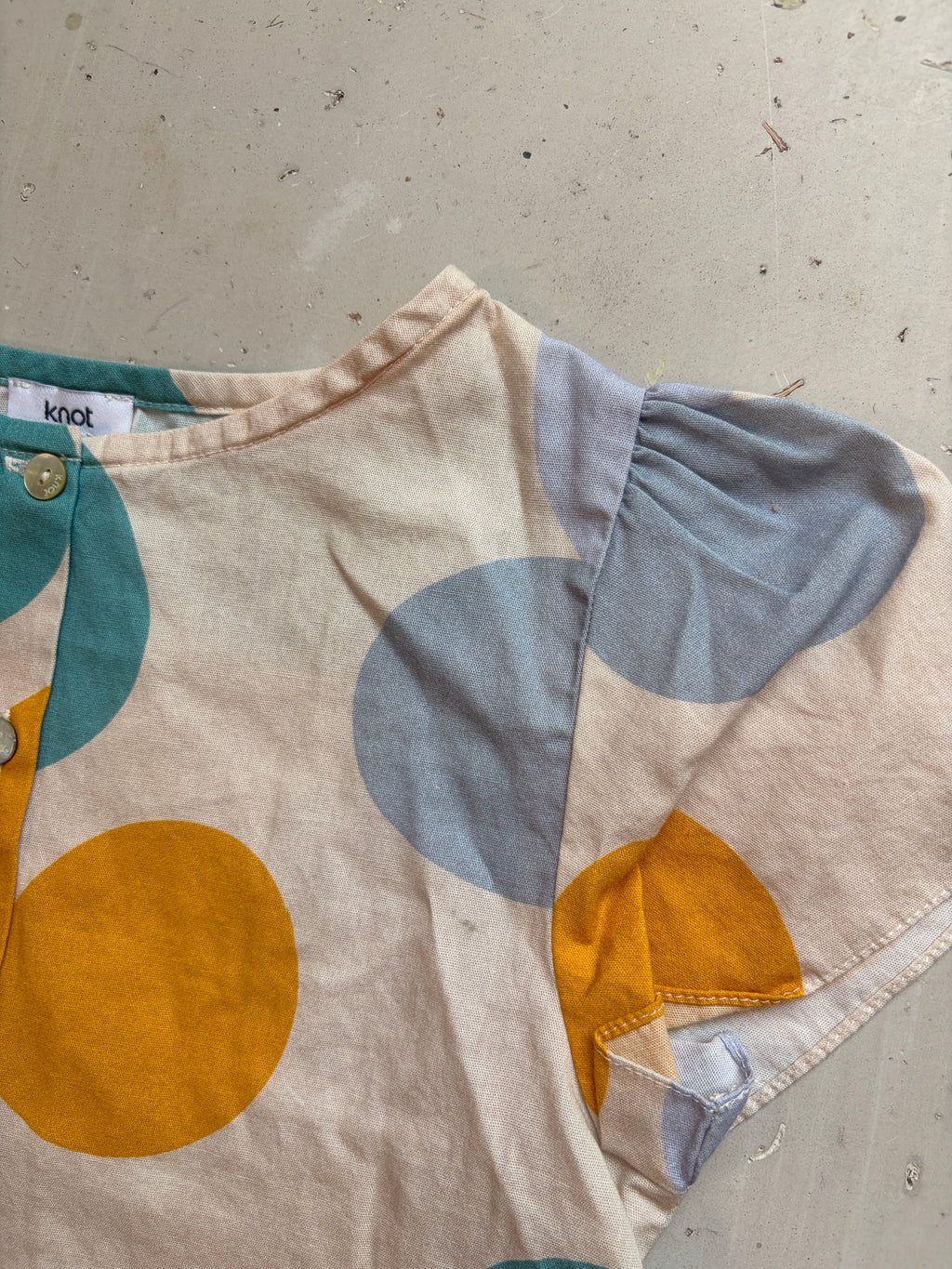 knot blouse tee || 6Y