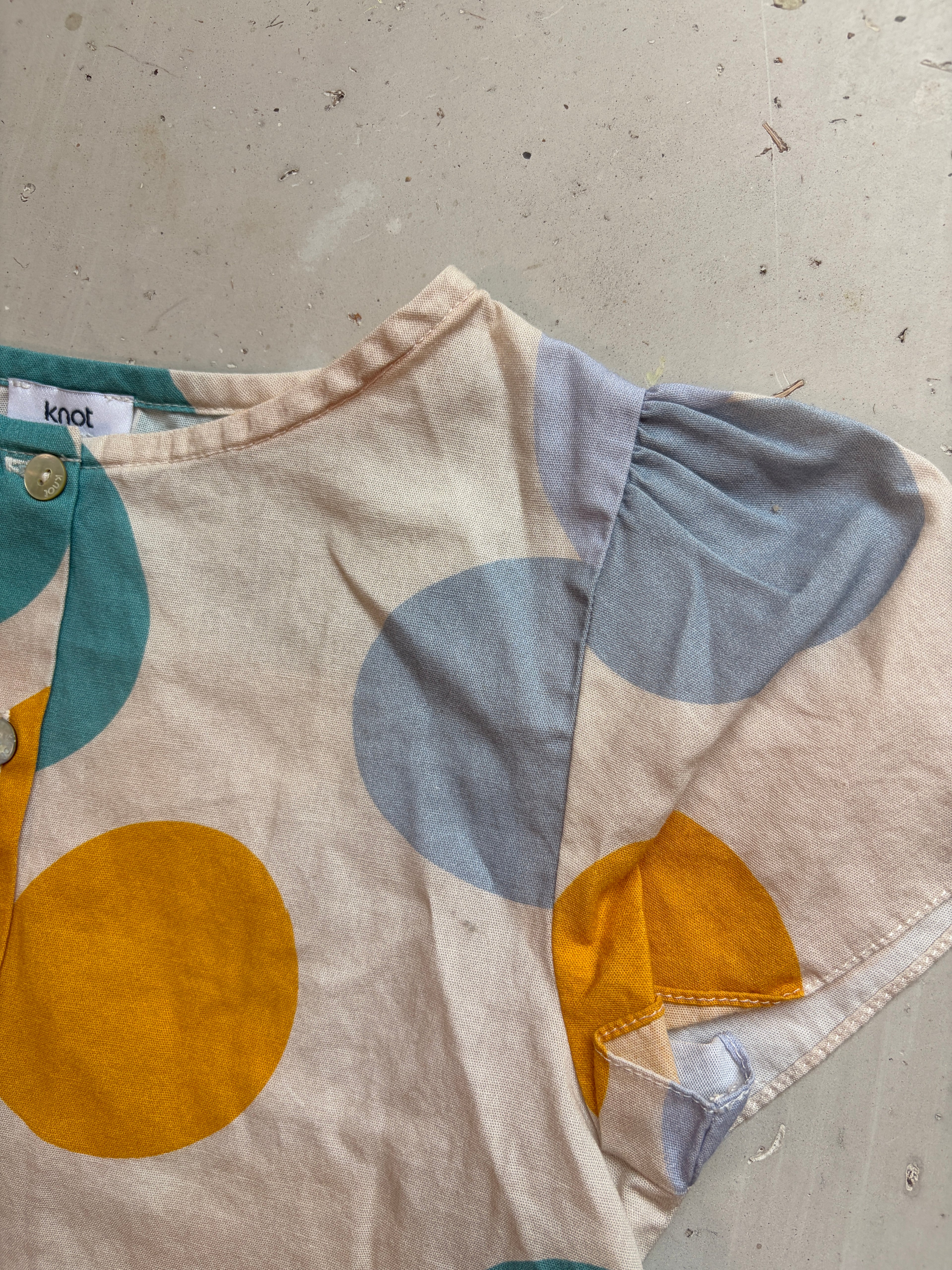 knot blouse tee || 6Y