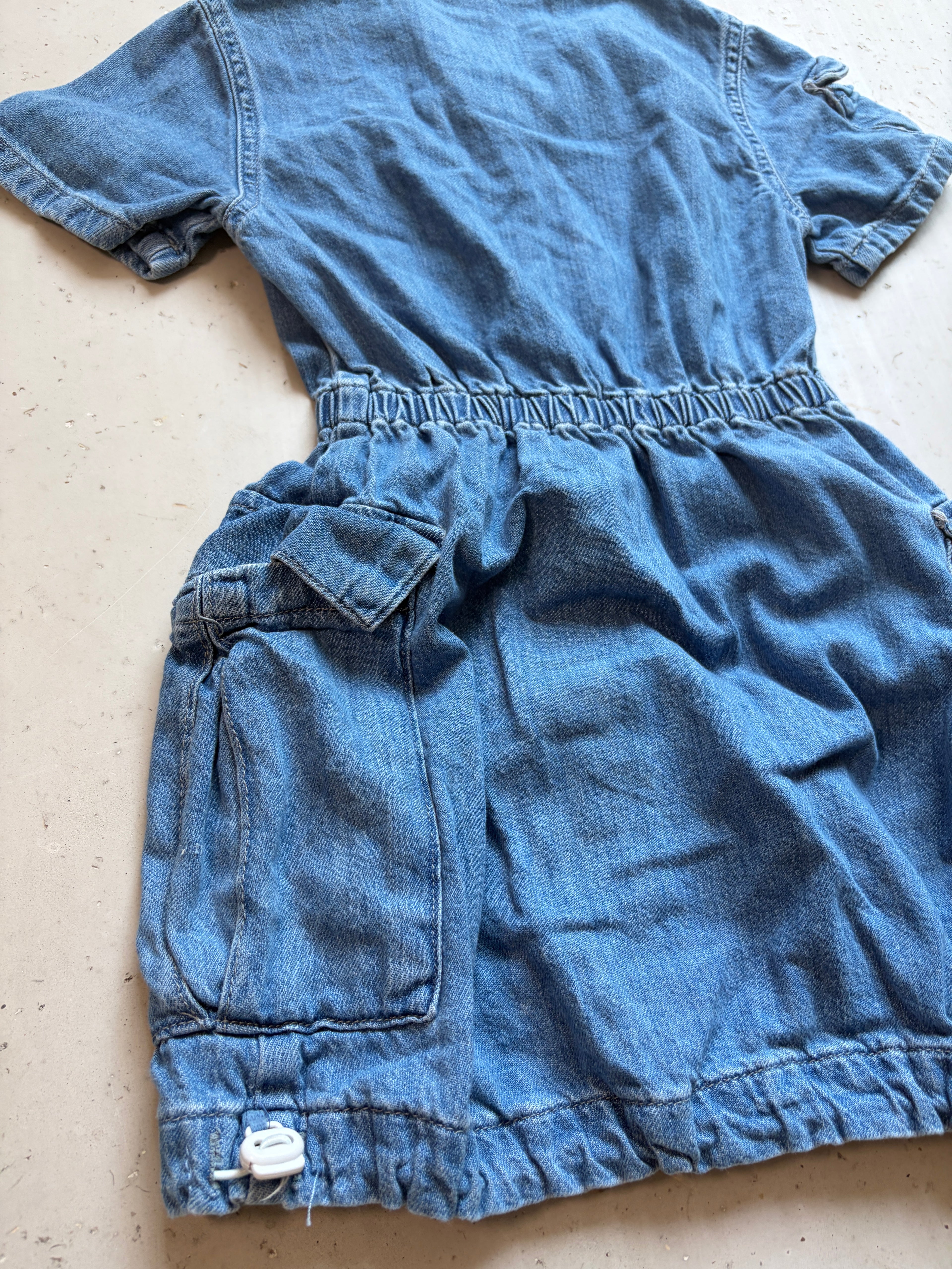Zara denim dress || 8 (fits like 6)