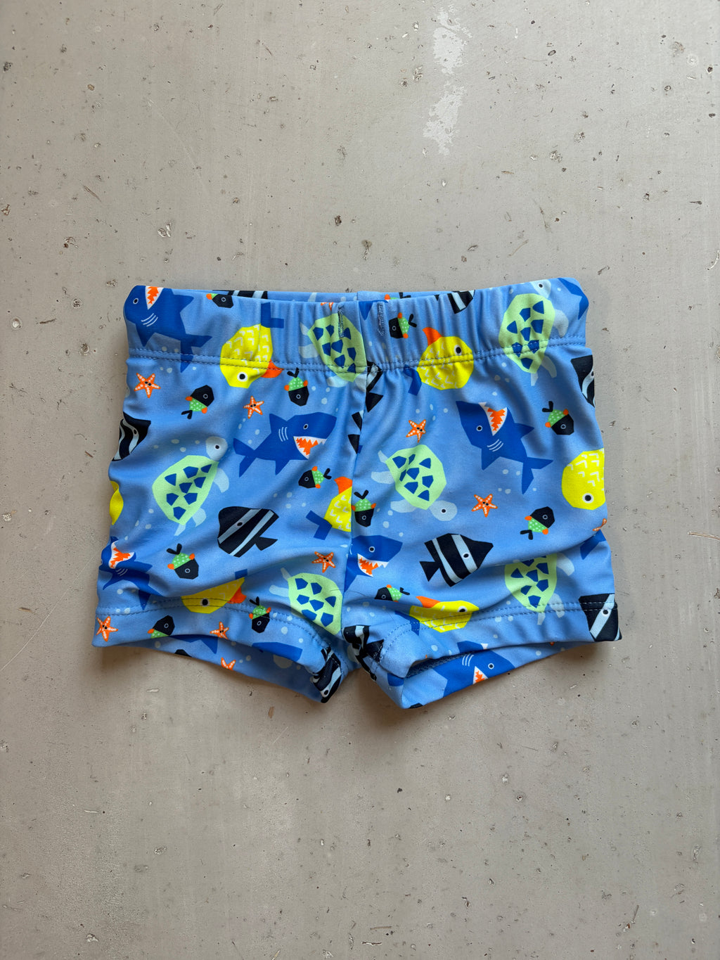 koalakids swim shorts || 9-12m