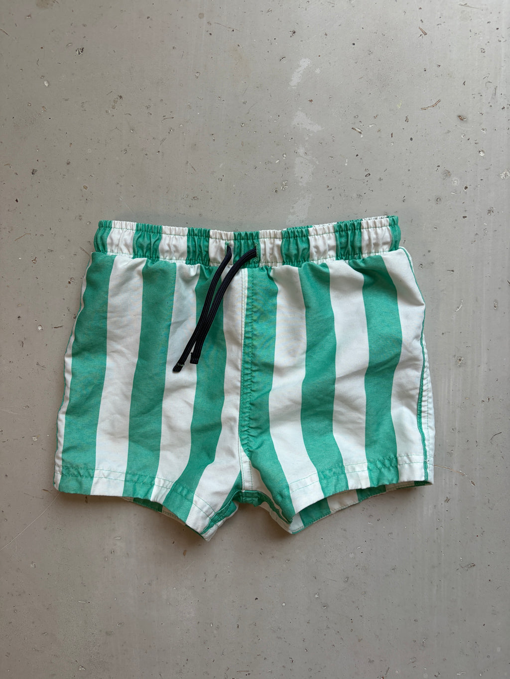 M&S swim trunks || 18-24m