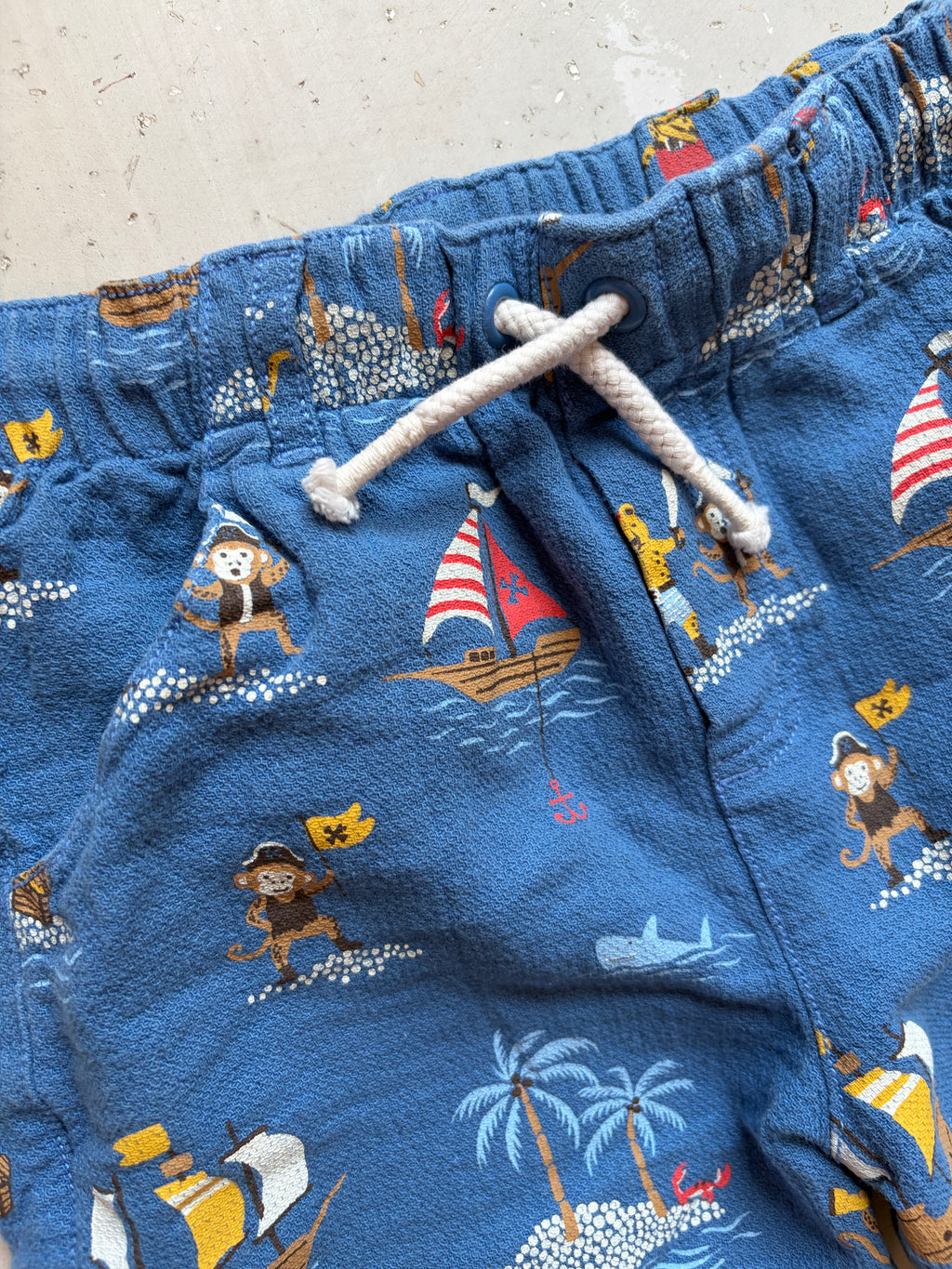 Purebaby pirate shorts || 3T