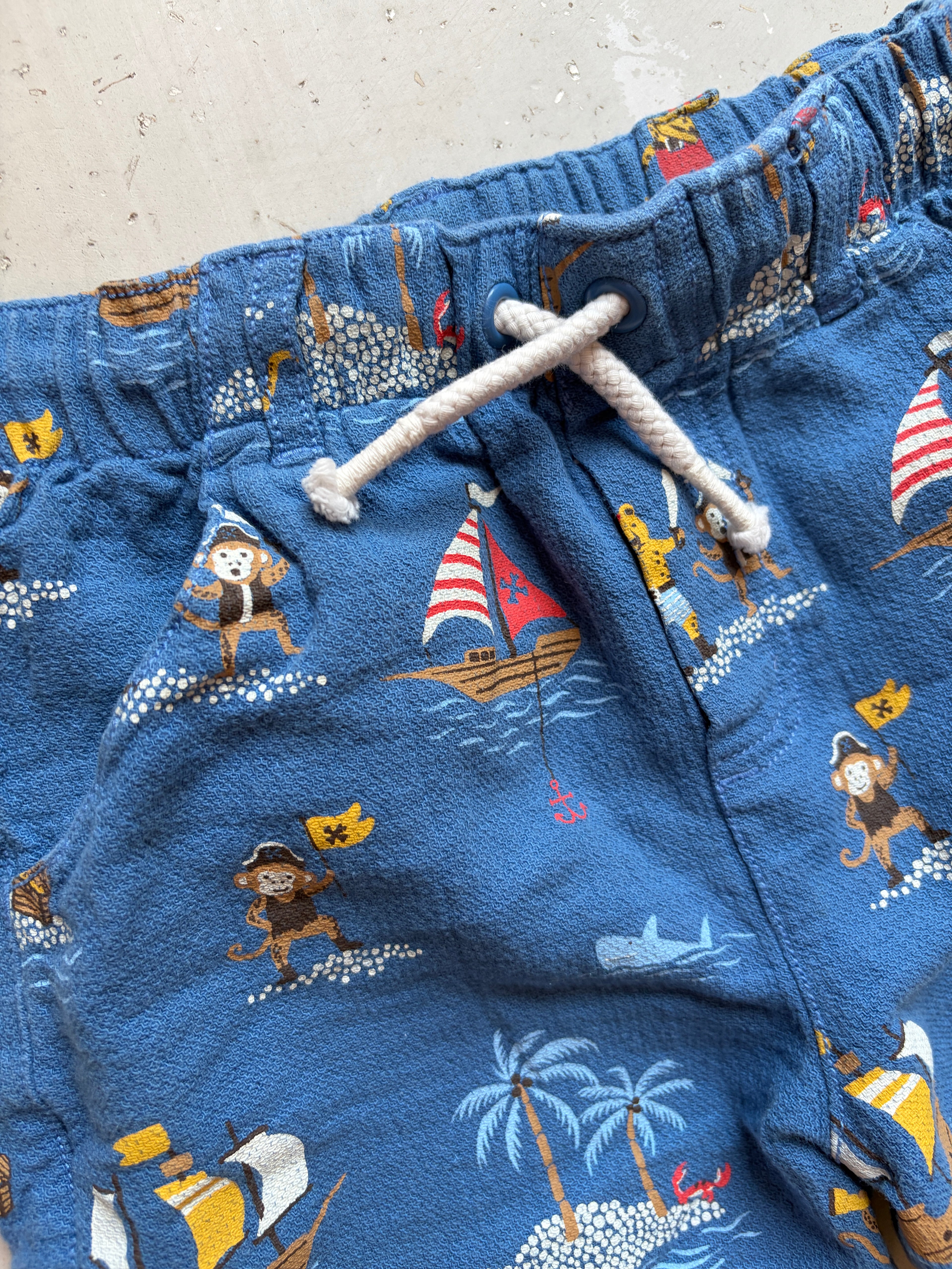 Purebaby pirate shorts || 3T