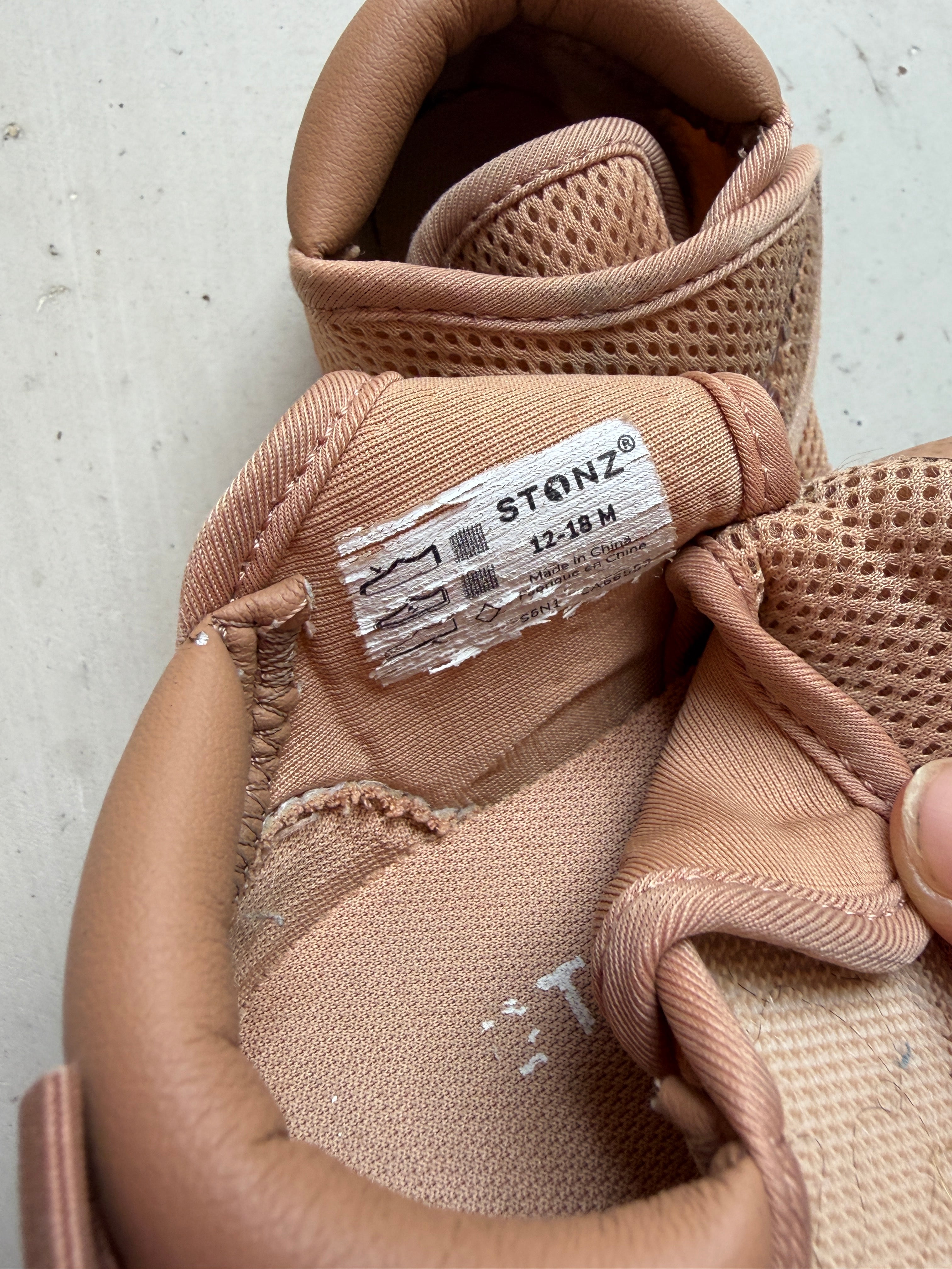 Stonz cruiser shoes || 6-12m