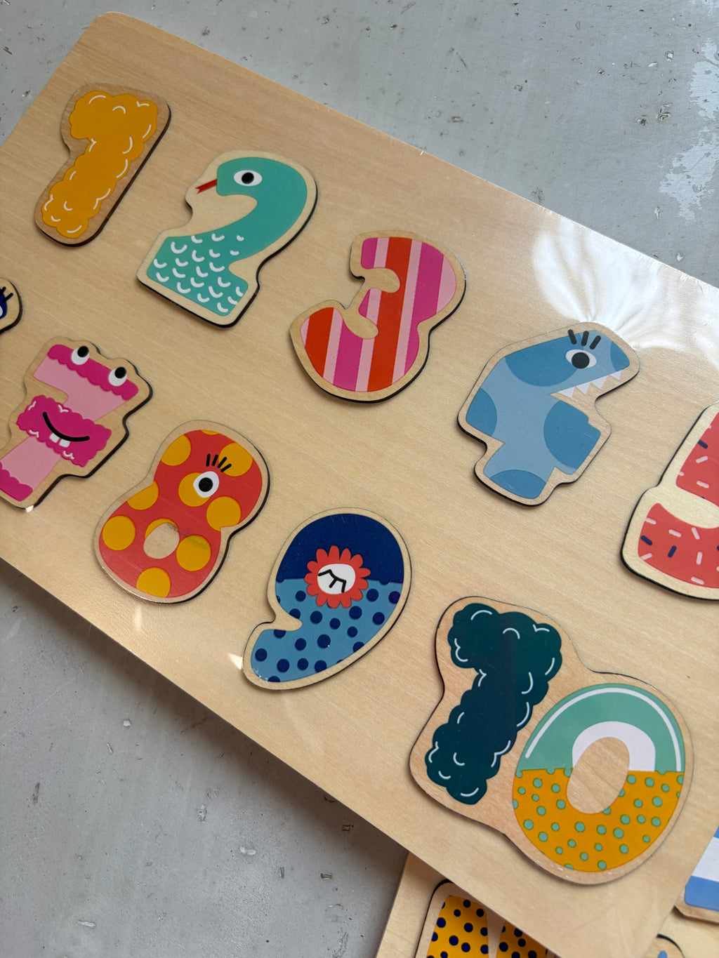 HEMA ABC/123 wooden puzzles