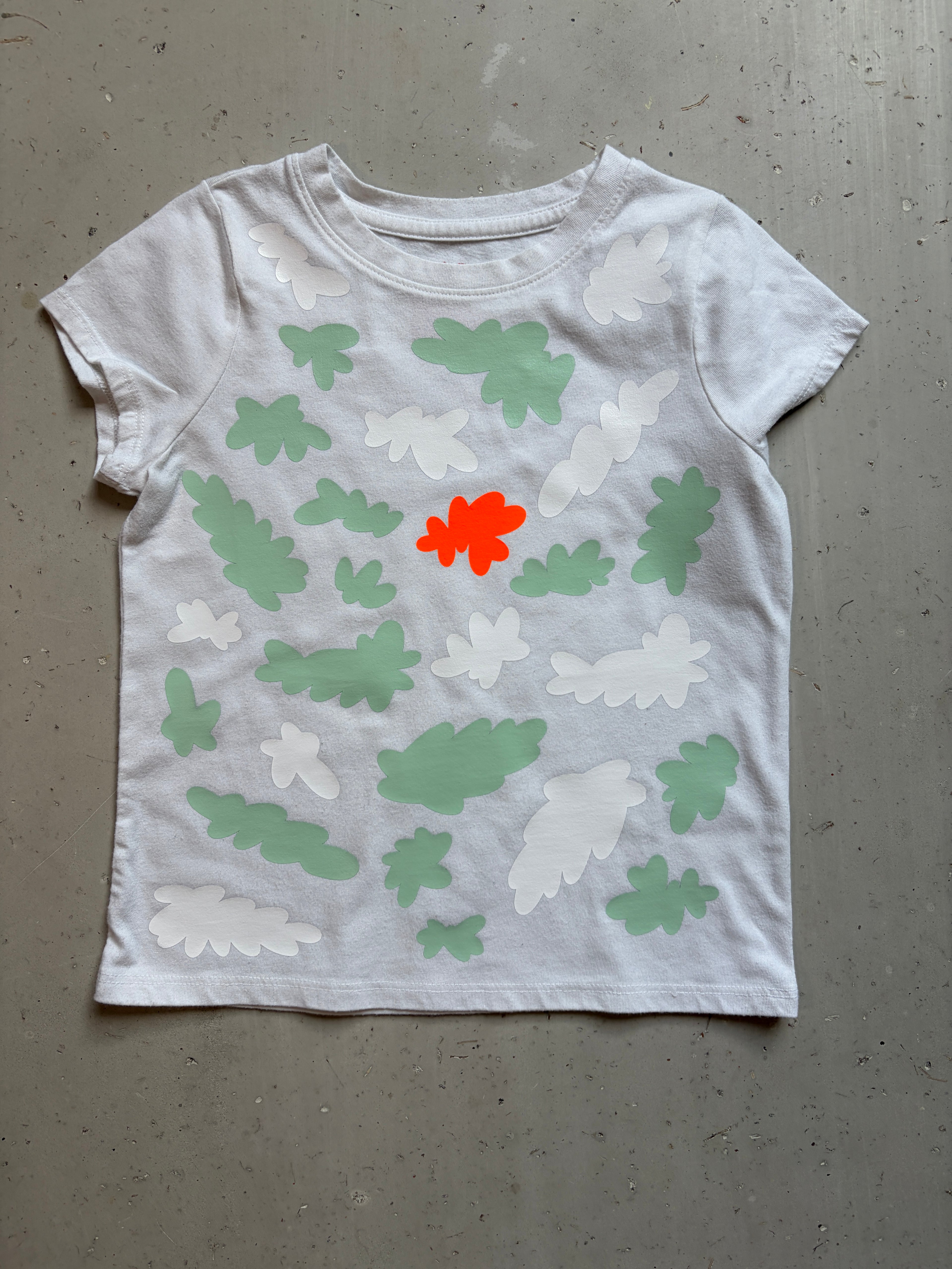 Plooofed Cat & Jack tshirt || XS(4/5)