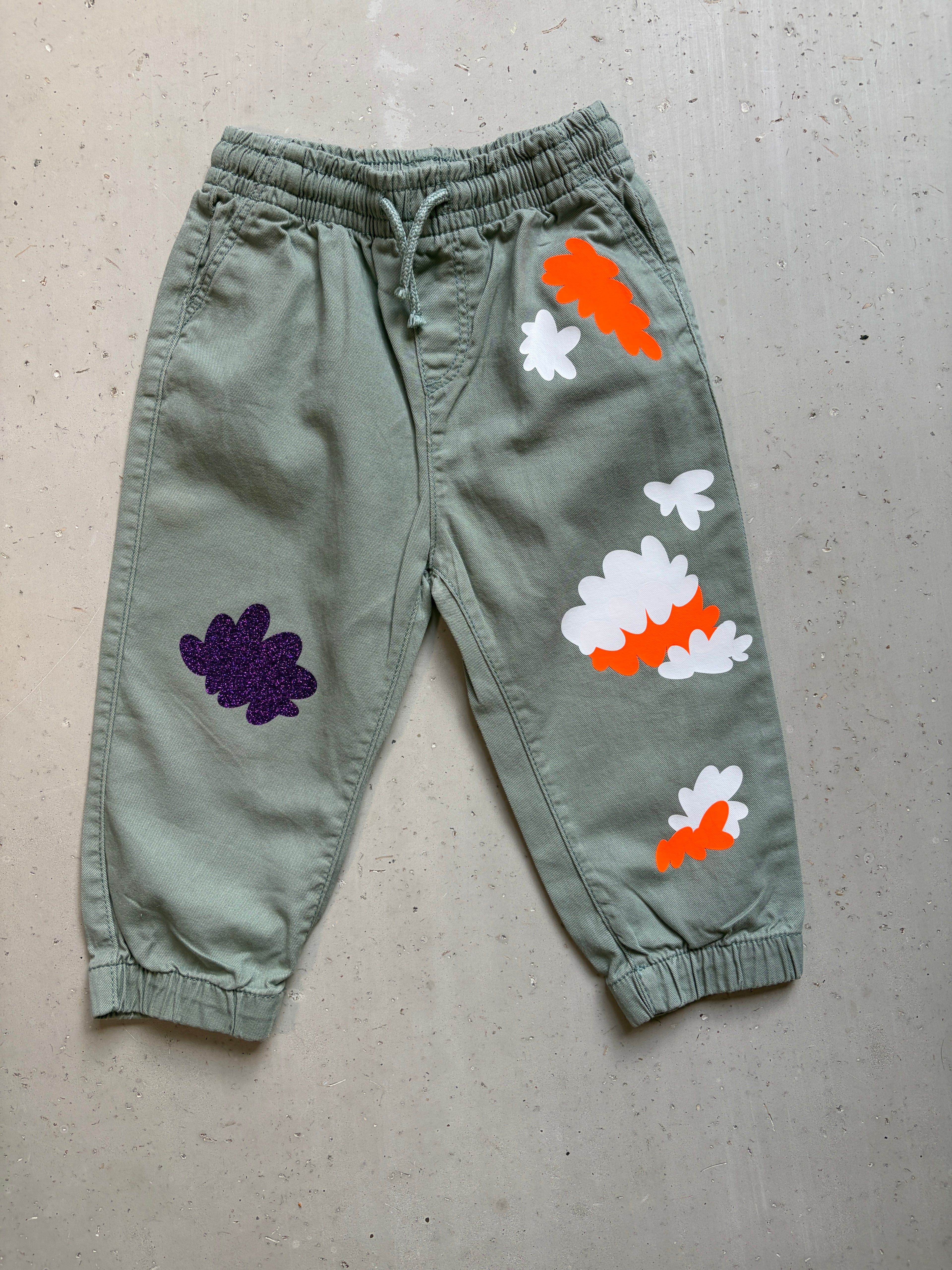 Plooofed H&M jogger pants || 2T