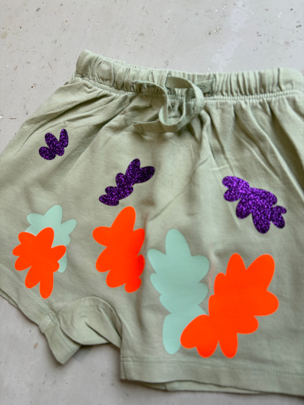 Plooofed H&M shorts || 2-3 year
