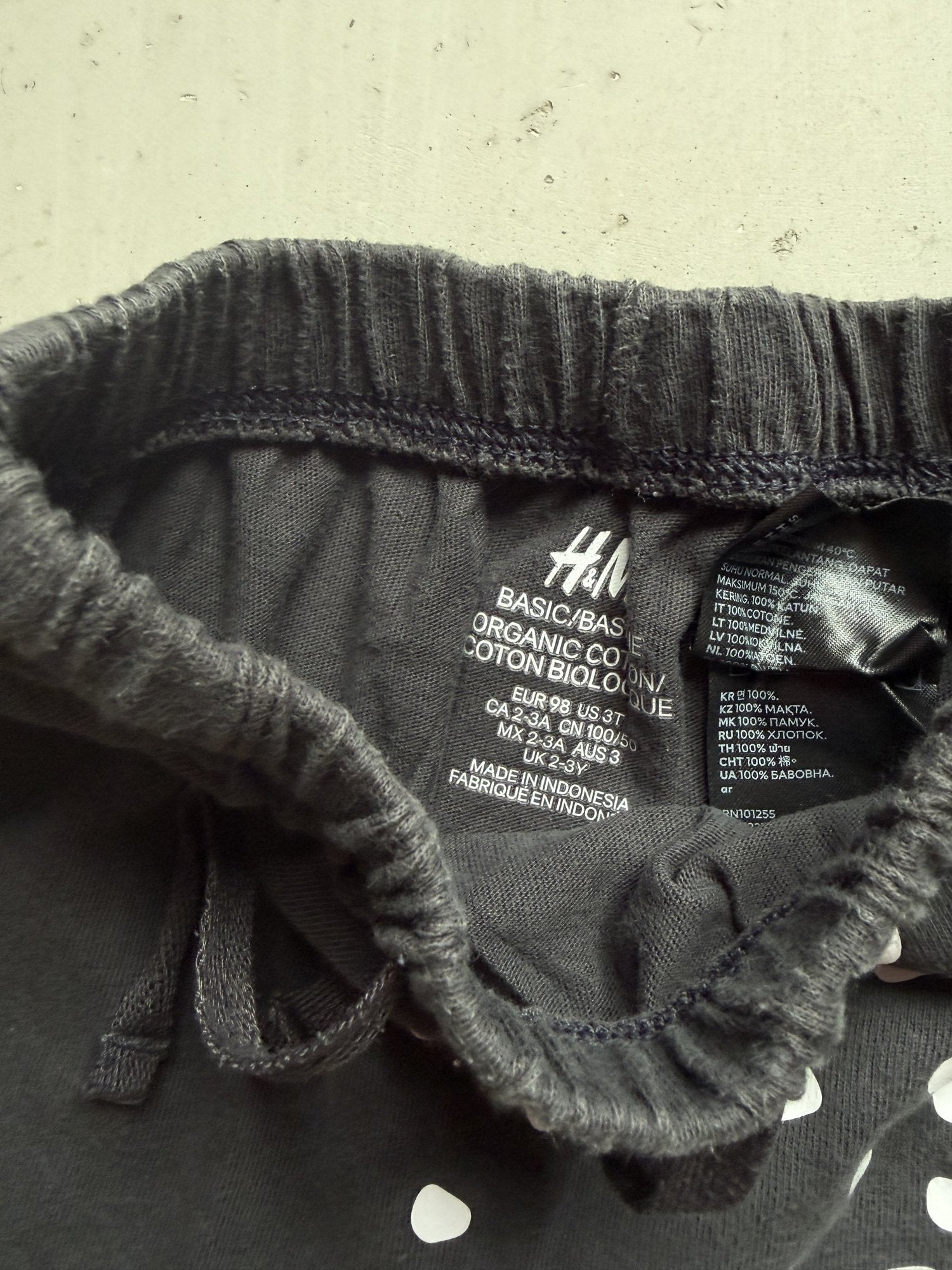 Plooofed H&M jersey shorts || 2-3 Y