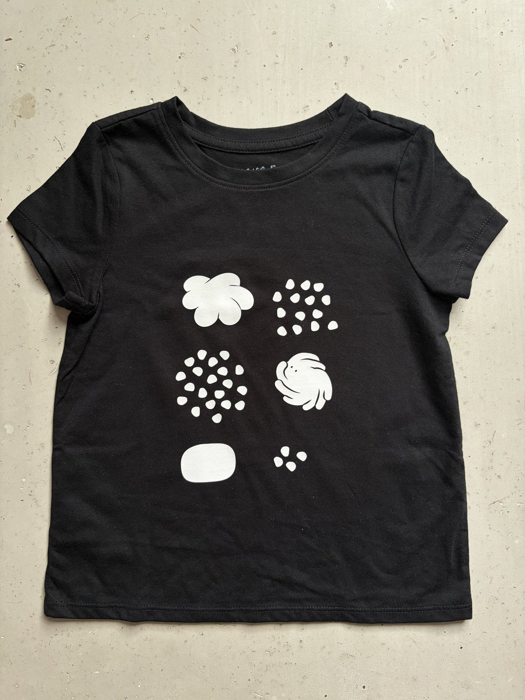 Plooofed Cat & Jack tshirt || XS (4/5Y)