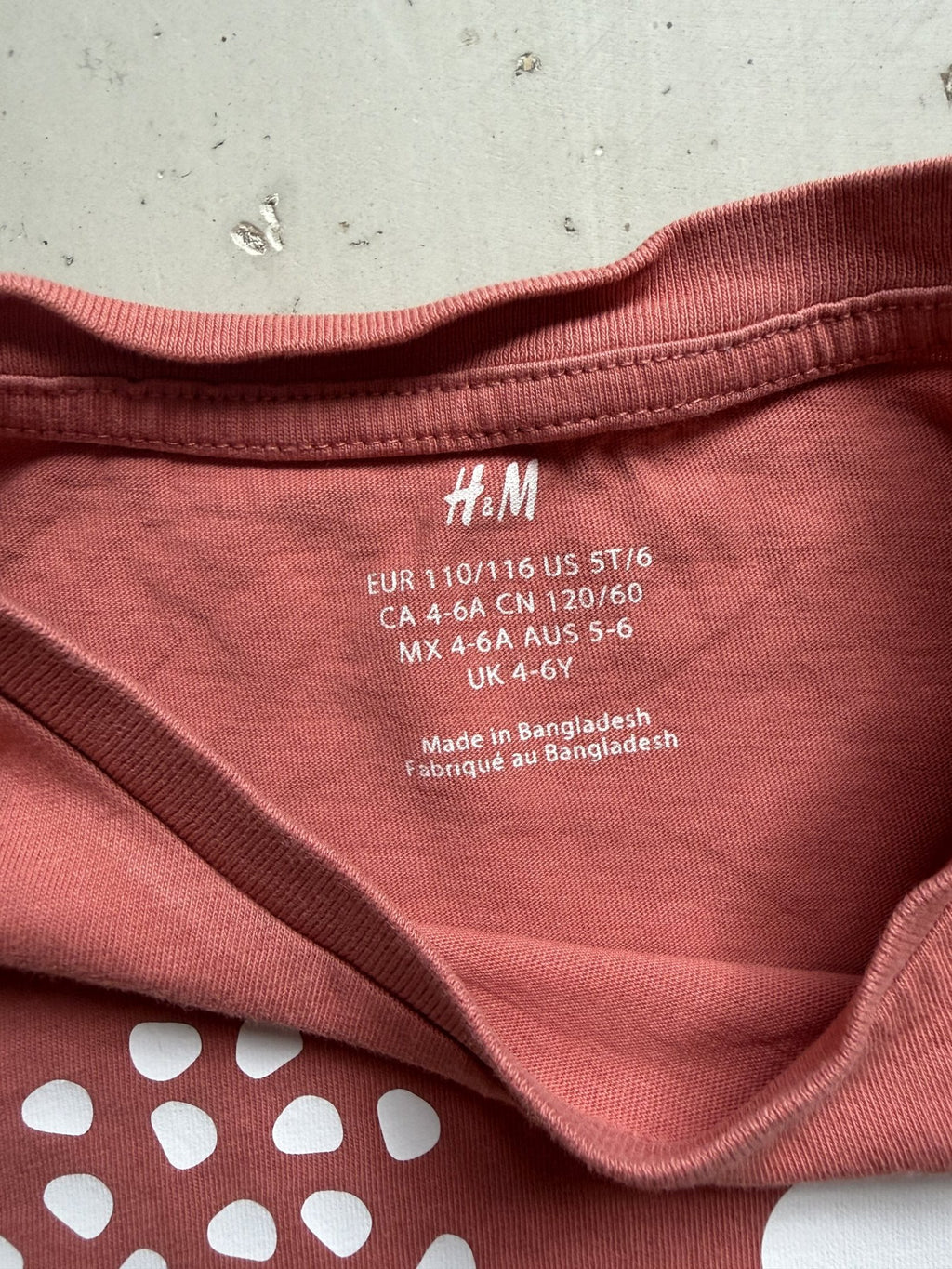 Plooofed H&M tshirt || 4-6 Y