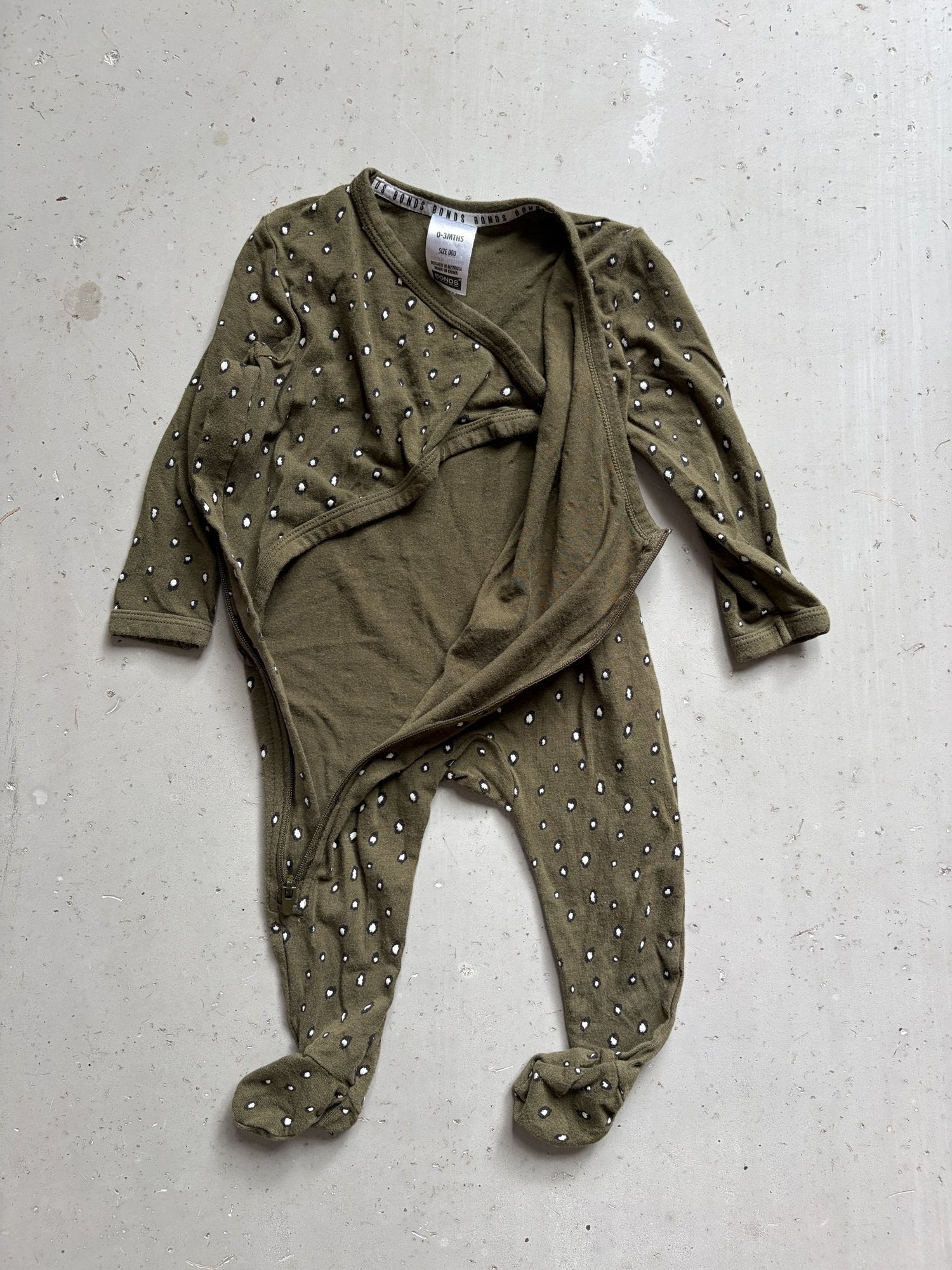 Bonds bamboo Wondersuit || newborn