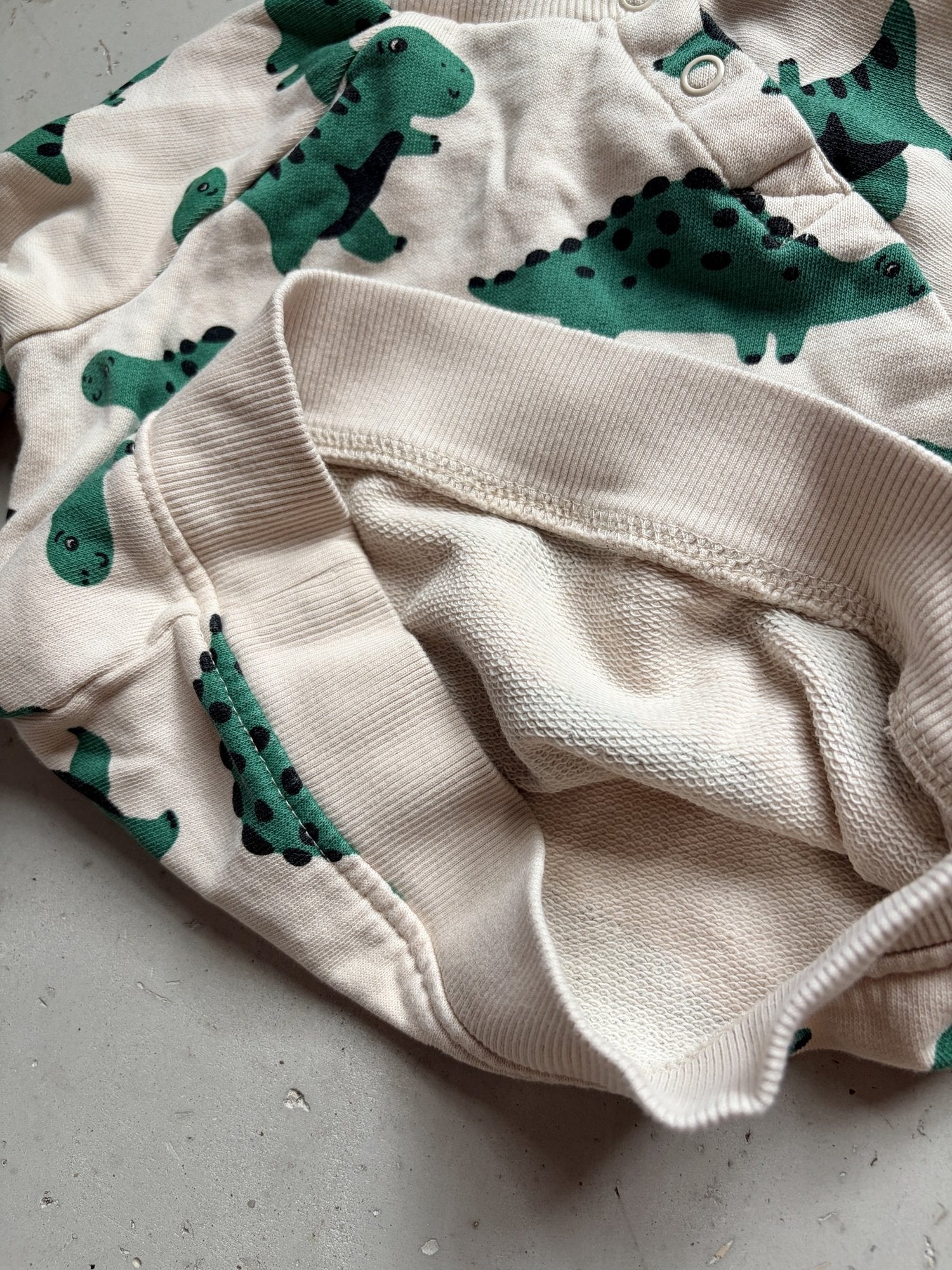 H&M terry sweatshirt || 4-6m