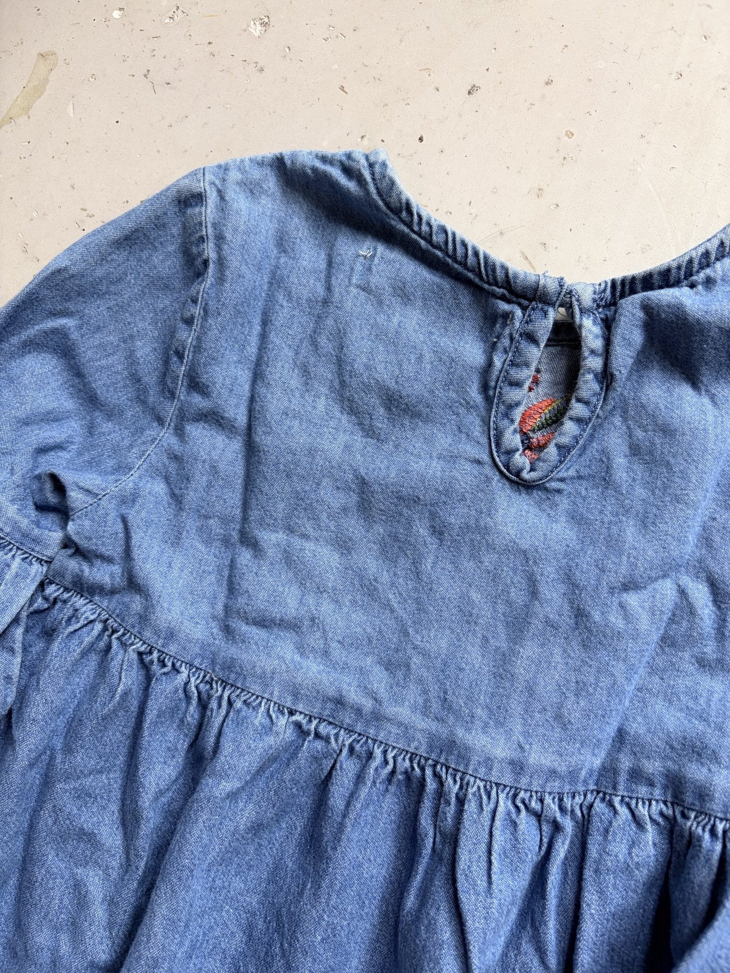 Zara embroidered denim dress || 6 (fits small)