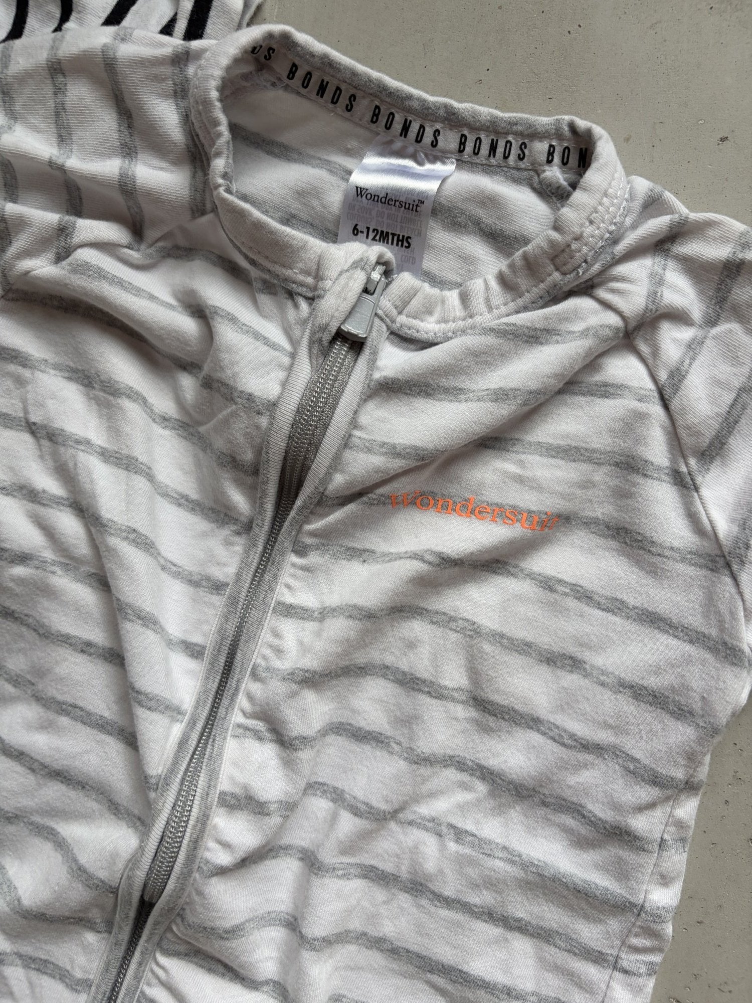 Bonds pair of shorties || 6-12m