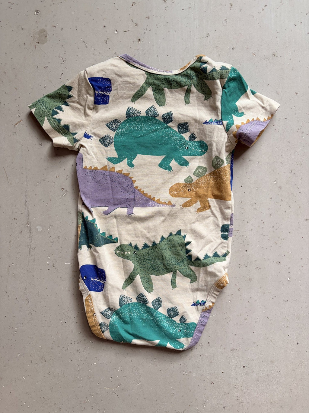 HEMA dino onesie || 18-24m