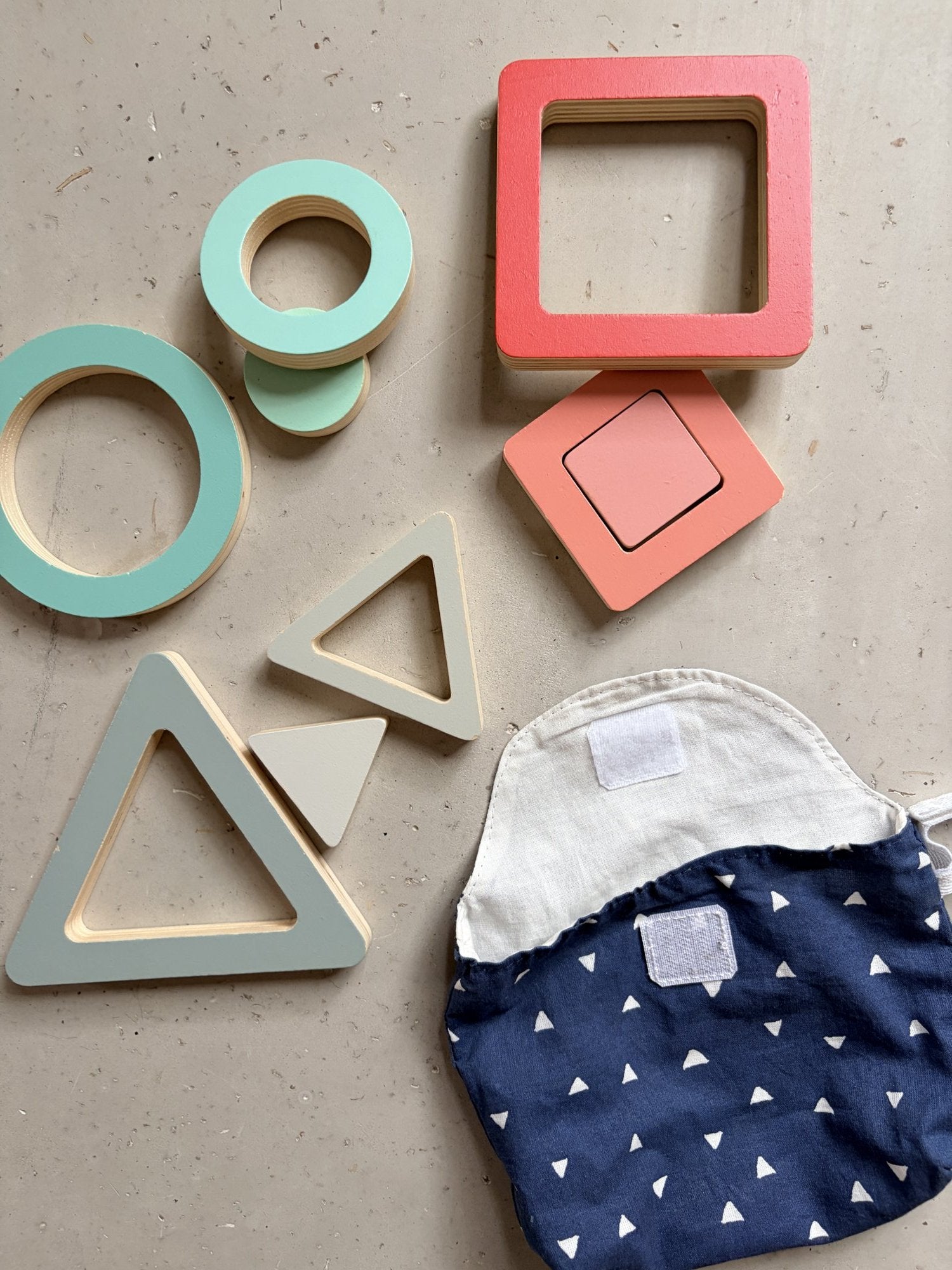Kiwico shape puzzle