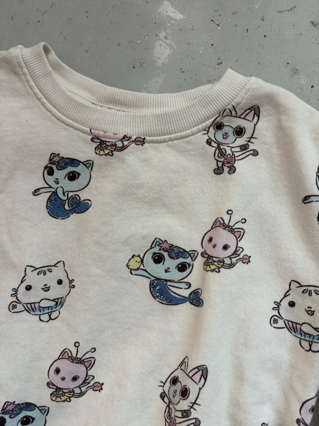 H&M Gabby sweatshirt dress || 6-8Y