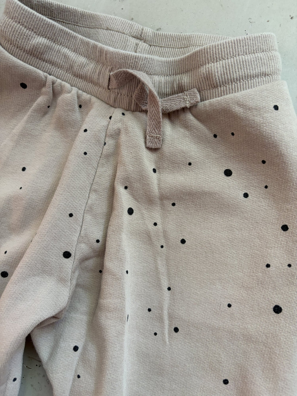 H&M Polka dot joggers || 4T