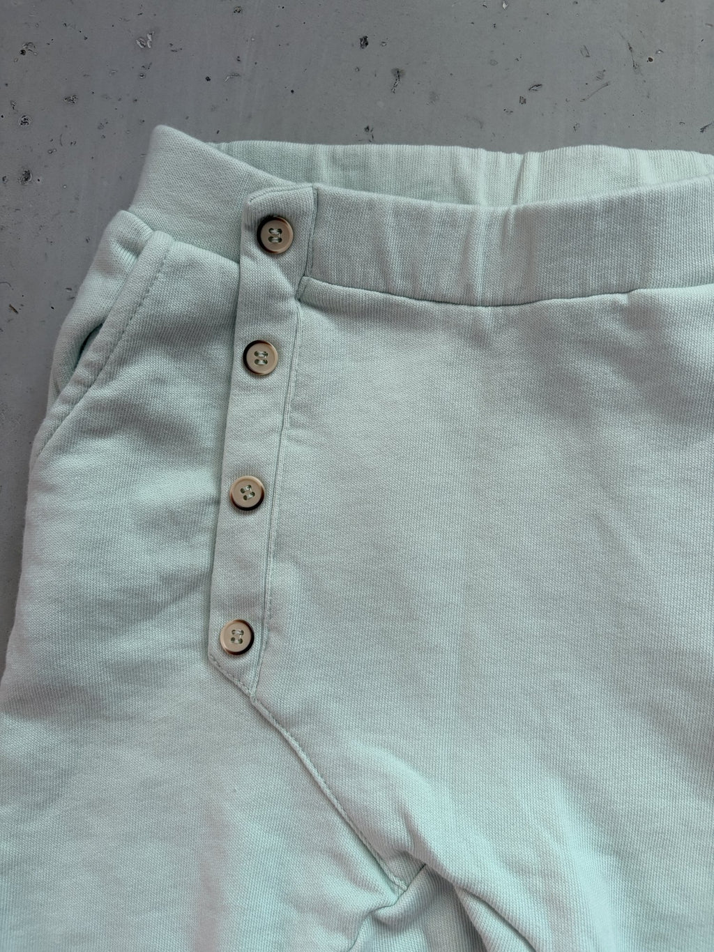 Småland Bumble & Bee Sweatpants || 3-4T (EU 98/104)
