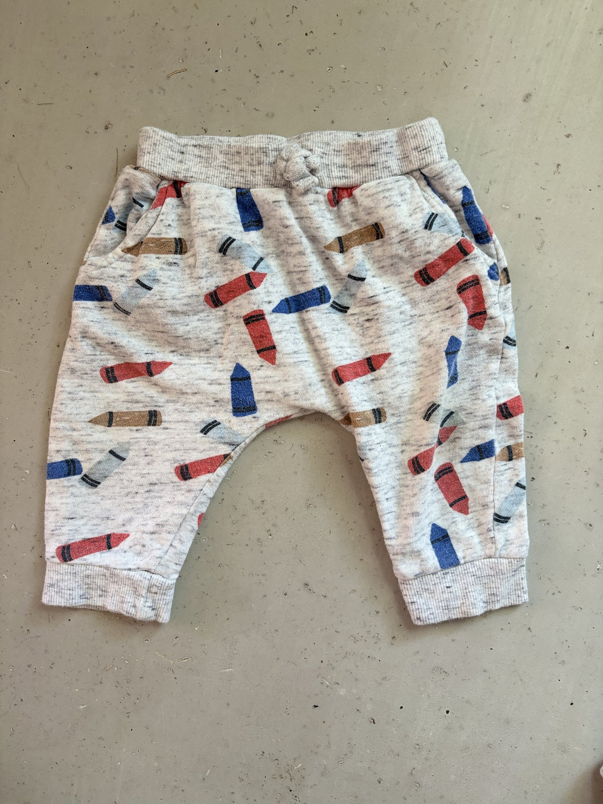 Seed Crayon sweatsuit || 6-12M