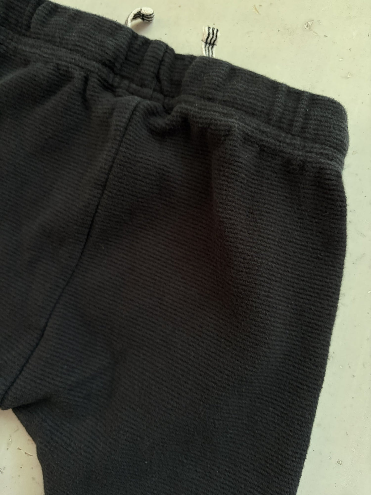 HEMA Black joggers || 18-24m (EU 86)