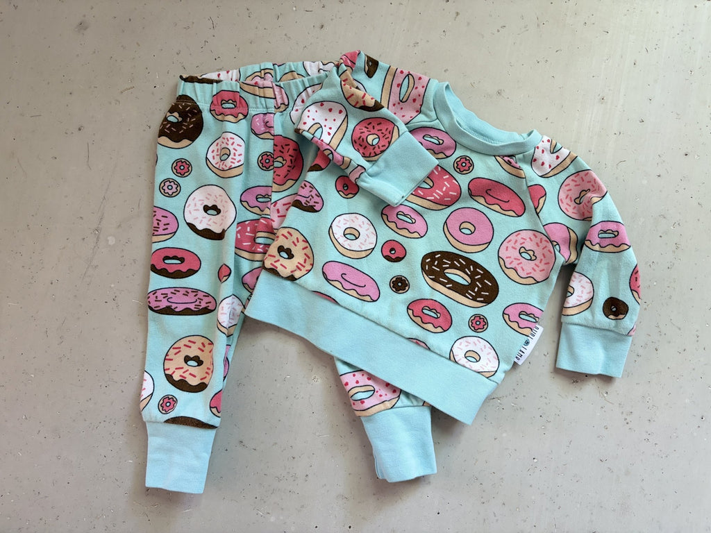 Purl Lamb Donut Sweatsuit || 12-18m (fits small)