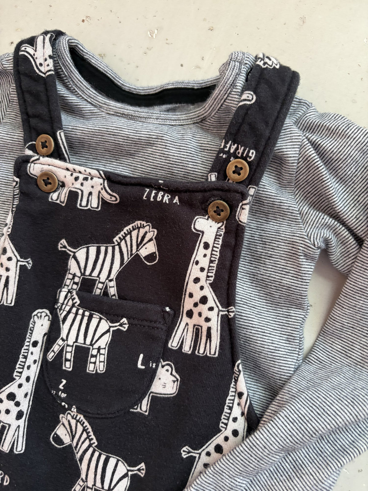 Fred & Flo Overall set || 12-18m