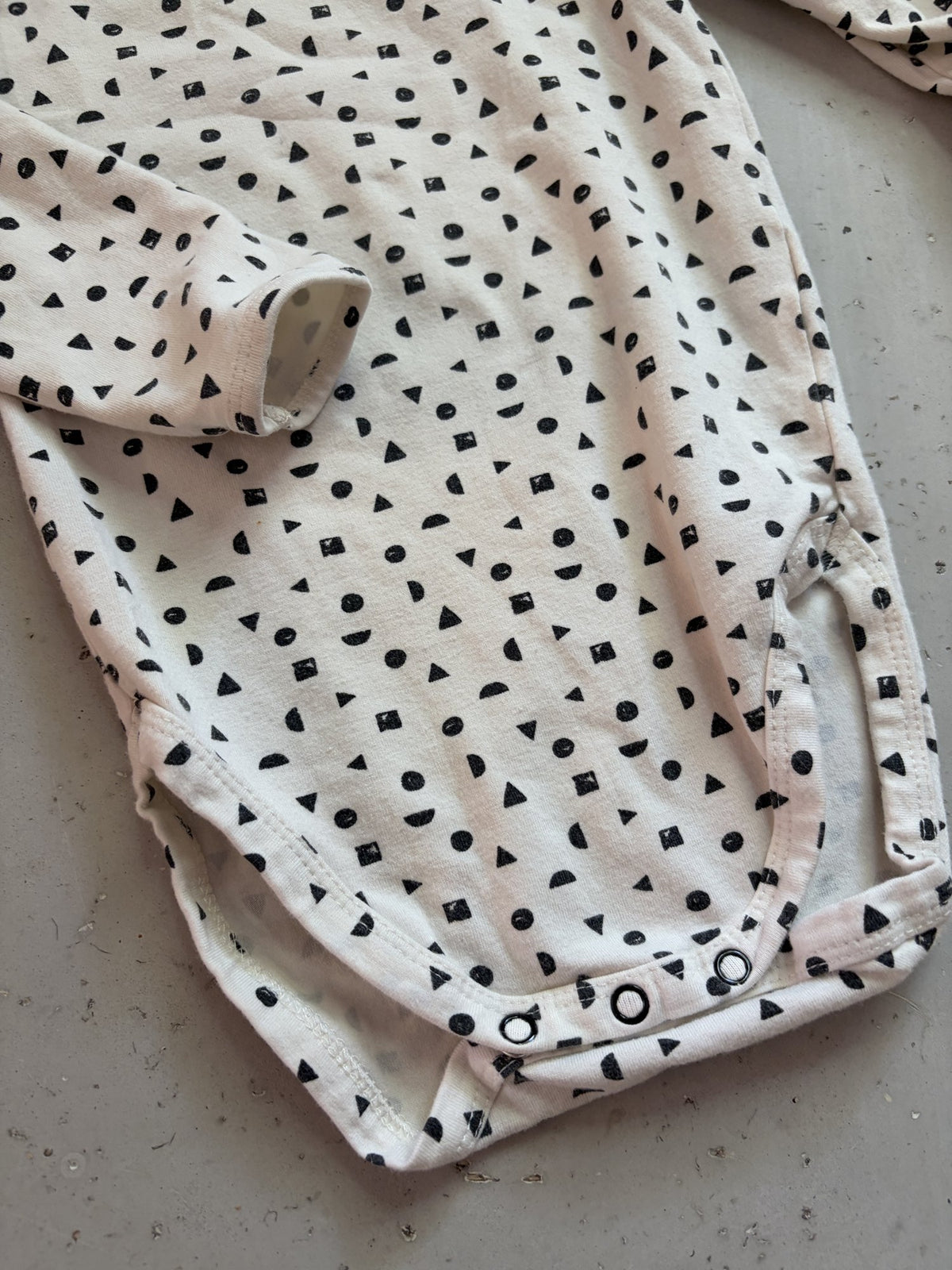 HEMA Bamboo long sleeved onesie || 18-24m (euro 86-92) fits 12-24 m