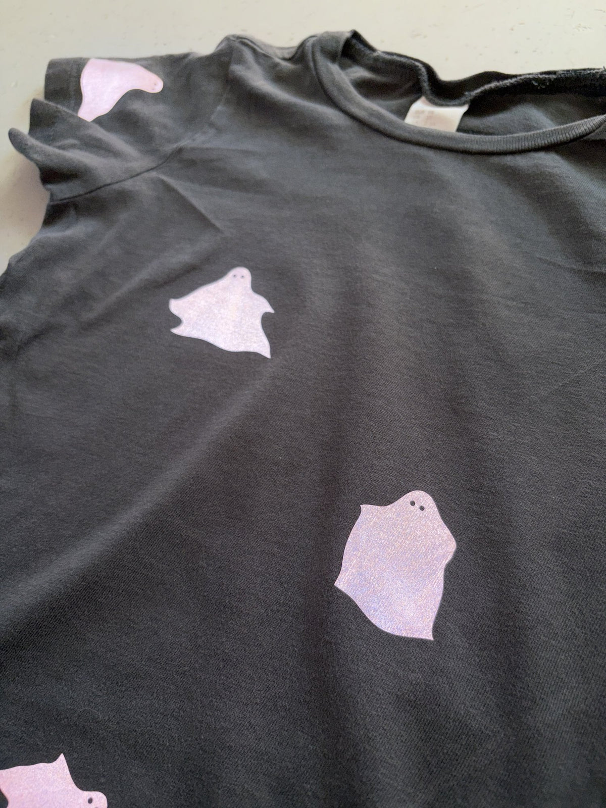 Plooofed Grey Halloween tee || 3T