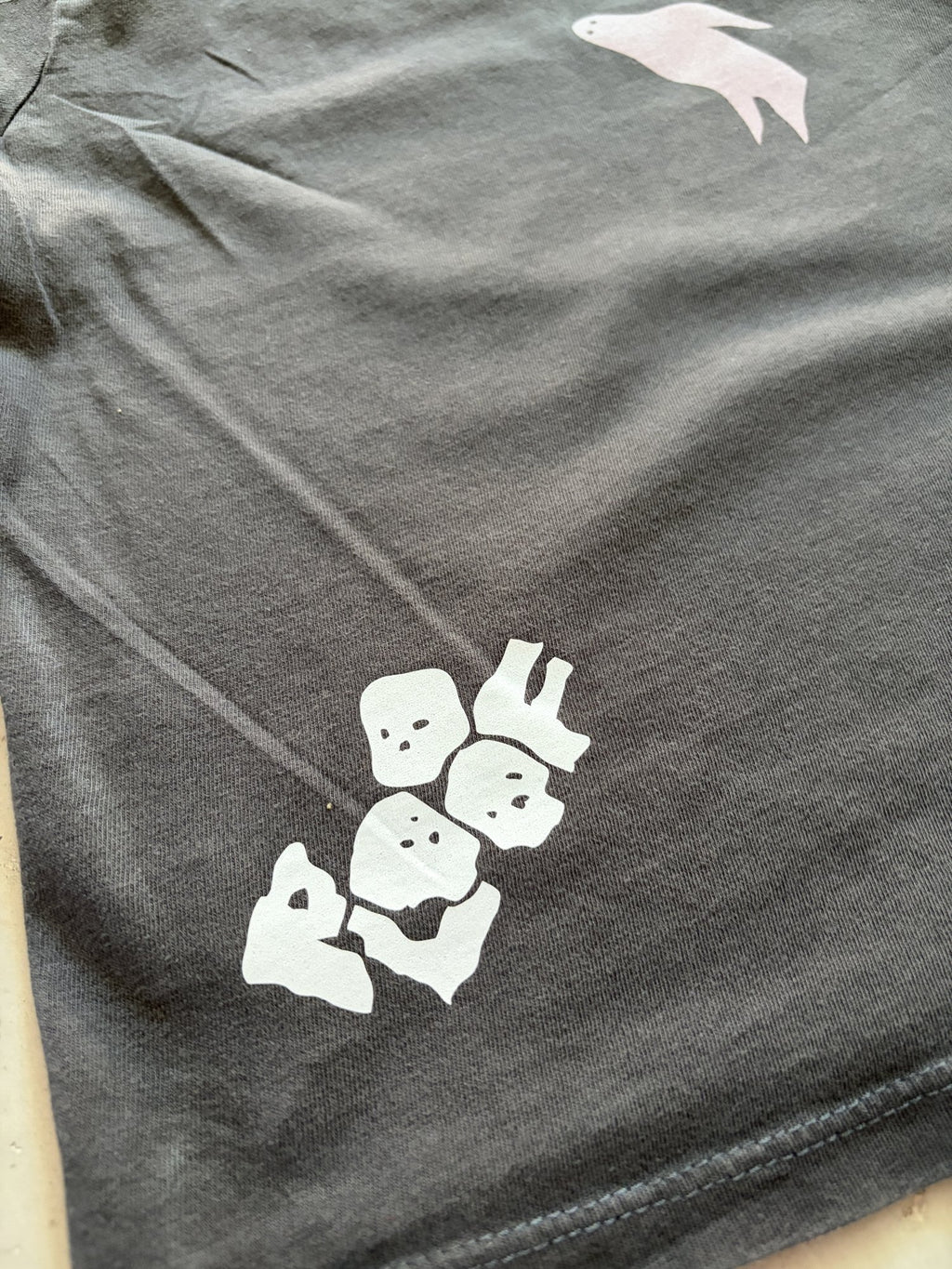 Plooofed Grey Halloween tee || 3T