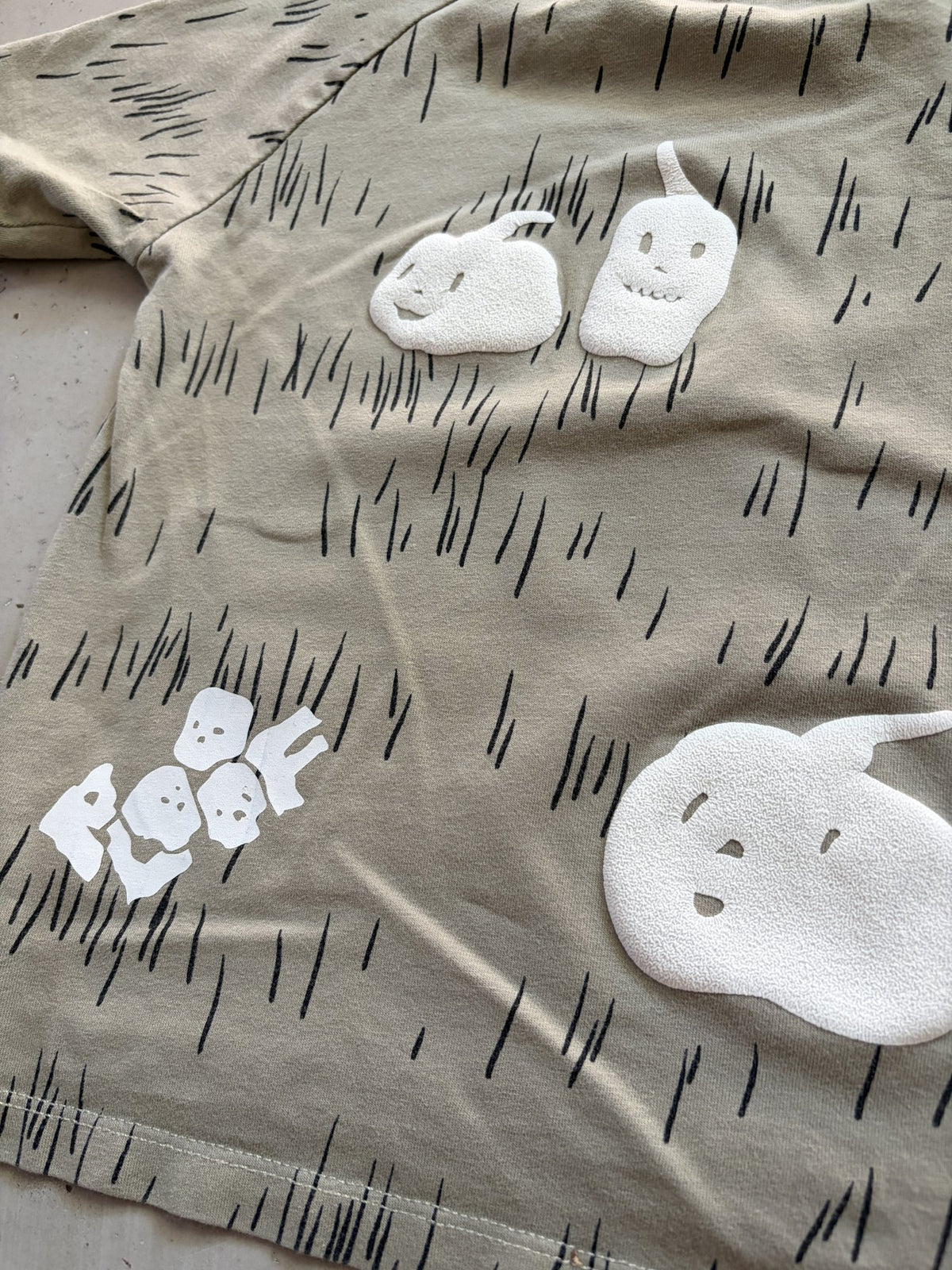 Plooofed Ghosty Halloween organic cotton tee || 2