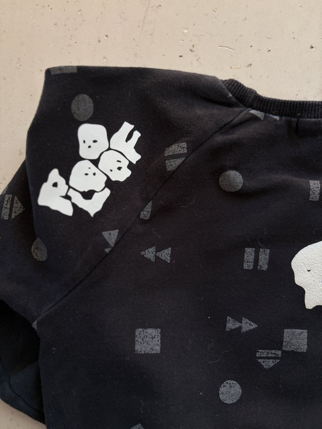 Plooofed Black Halloween sweatshirt || 5Y (fits small)