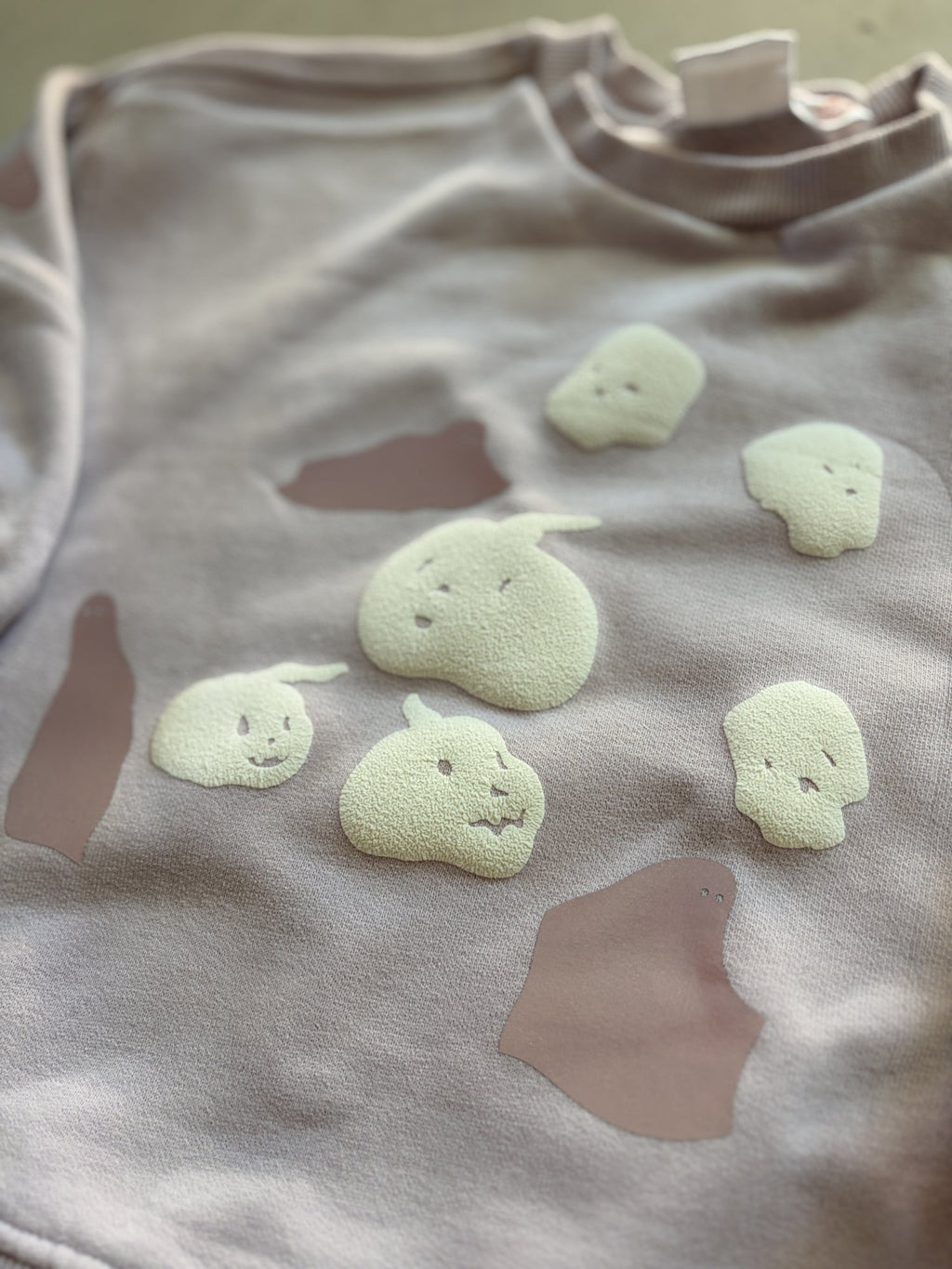 Plooofed Lavender boxy Halloween sweatshirt || 3-4Y