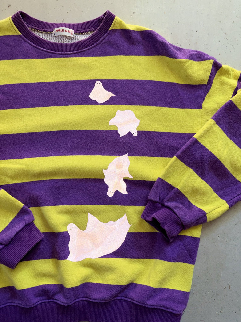 Plooofed Striped Halloween sweatshirt || 9/10 (no tag)