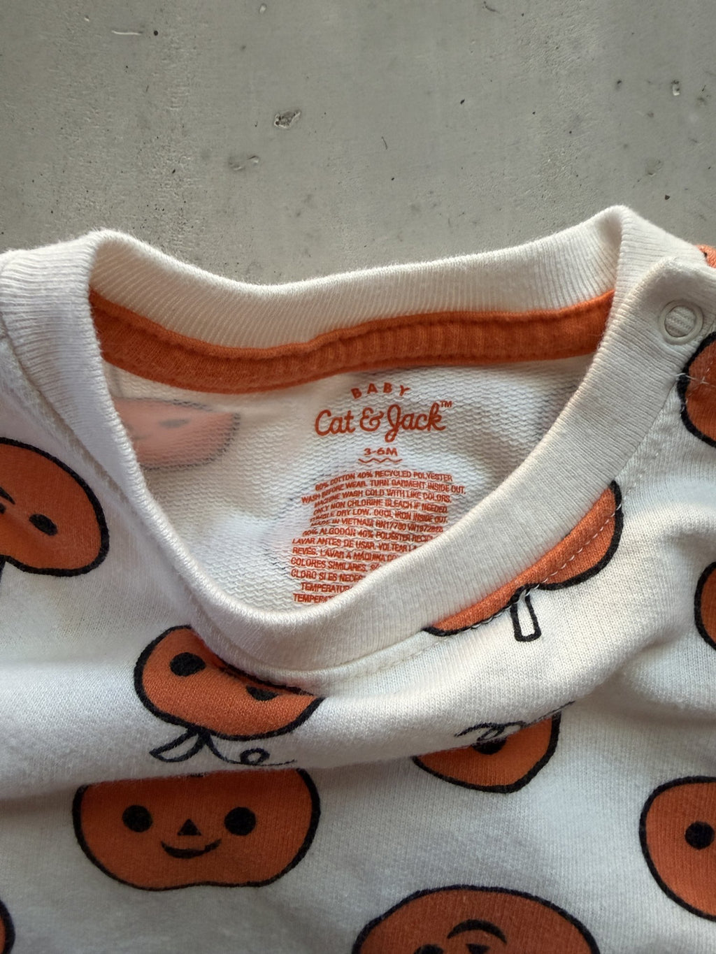 Cat & Jack Pumkpin sweatsuit || 3-6m